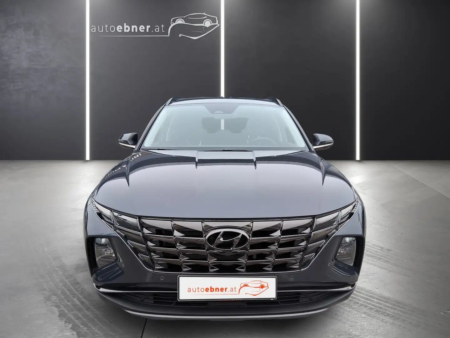 Hyundai TUCSON Tucson 1,6 CRDI 48V Trend Line Aut. LENKRDHZG+LED Grau - 2