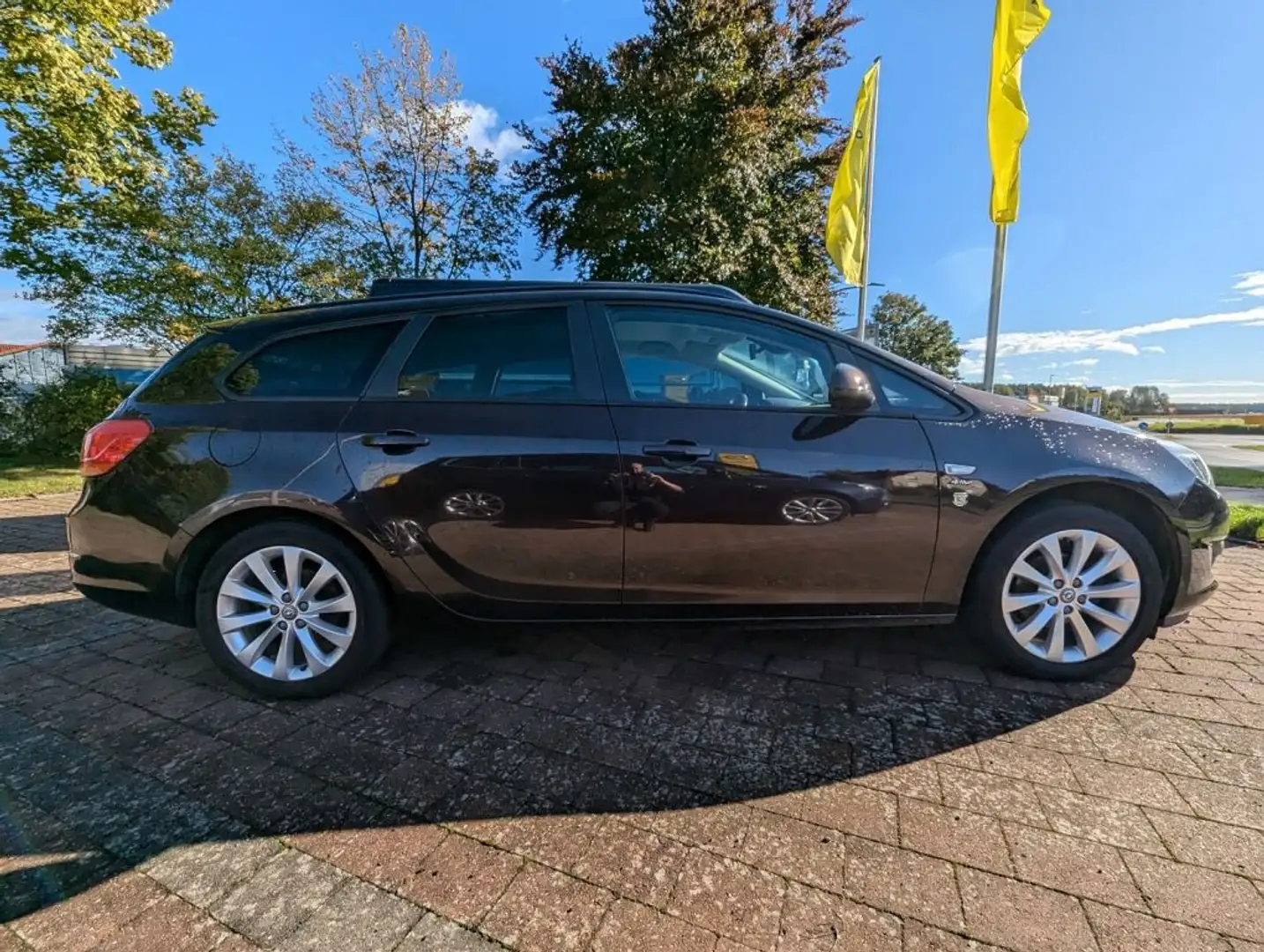 Opel Astra 1.4 Turbo Sports Tourer Active - 1
