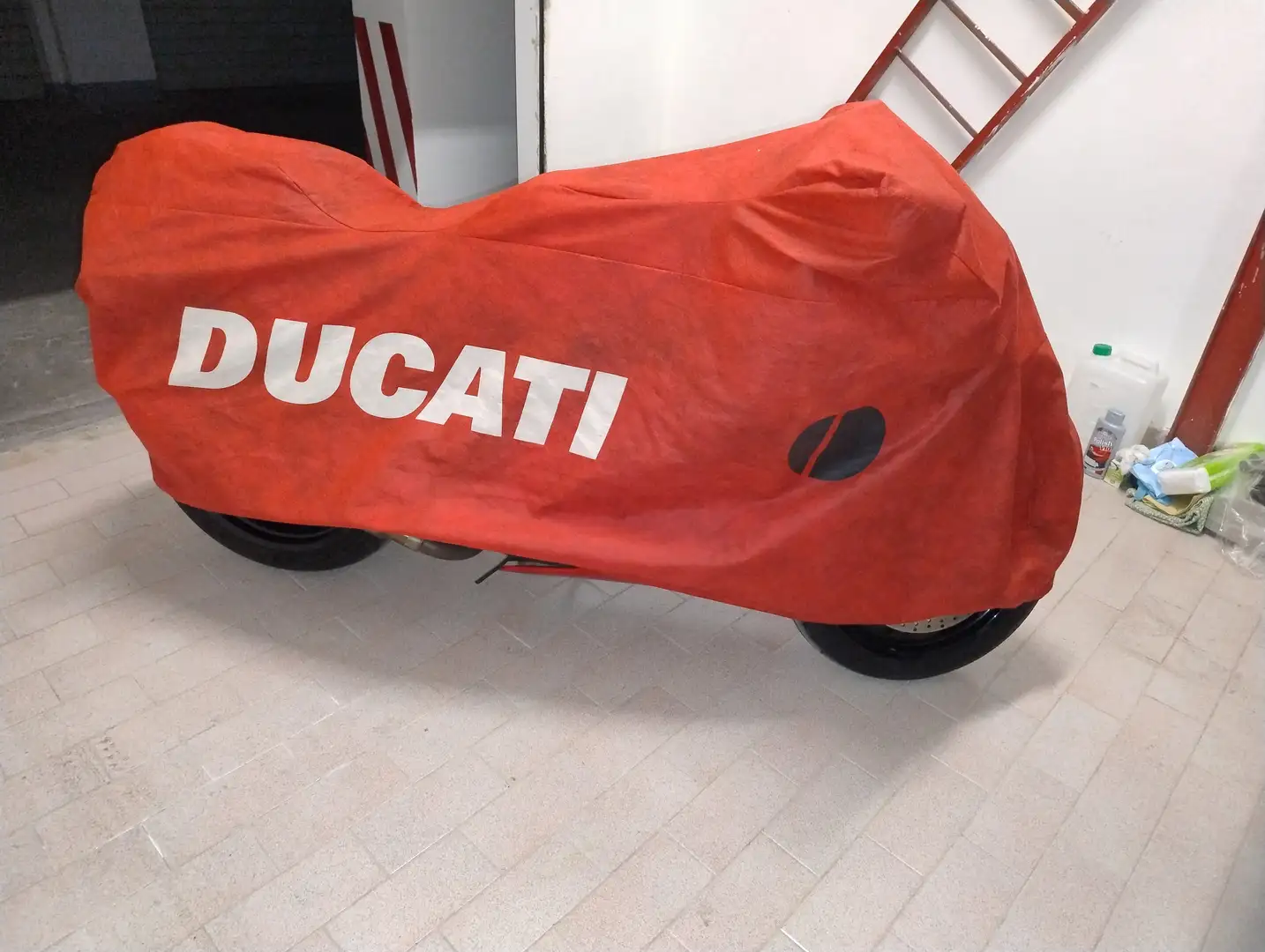 Ducati 900 SS Rosso - 1
