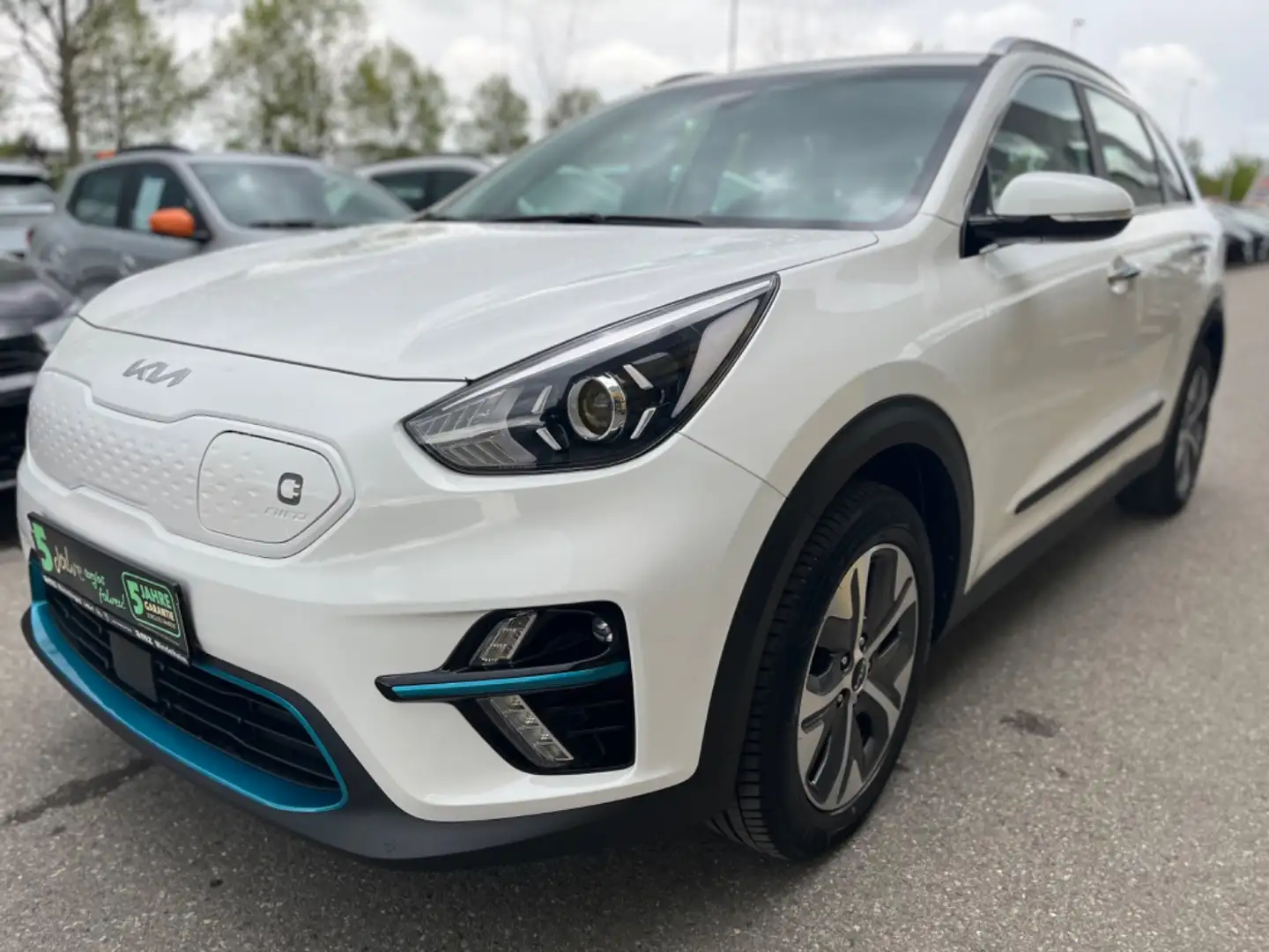Kia Niro e- 64 kWh *Navi*Kamera*Garantie*CCS Weiß - 2