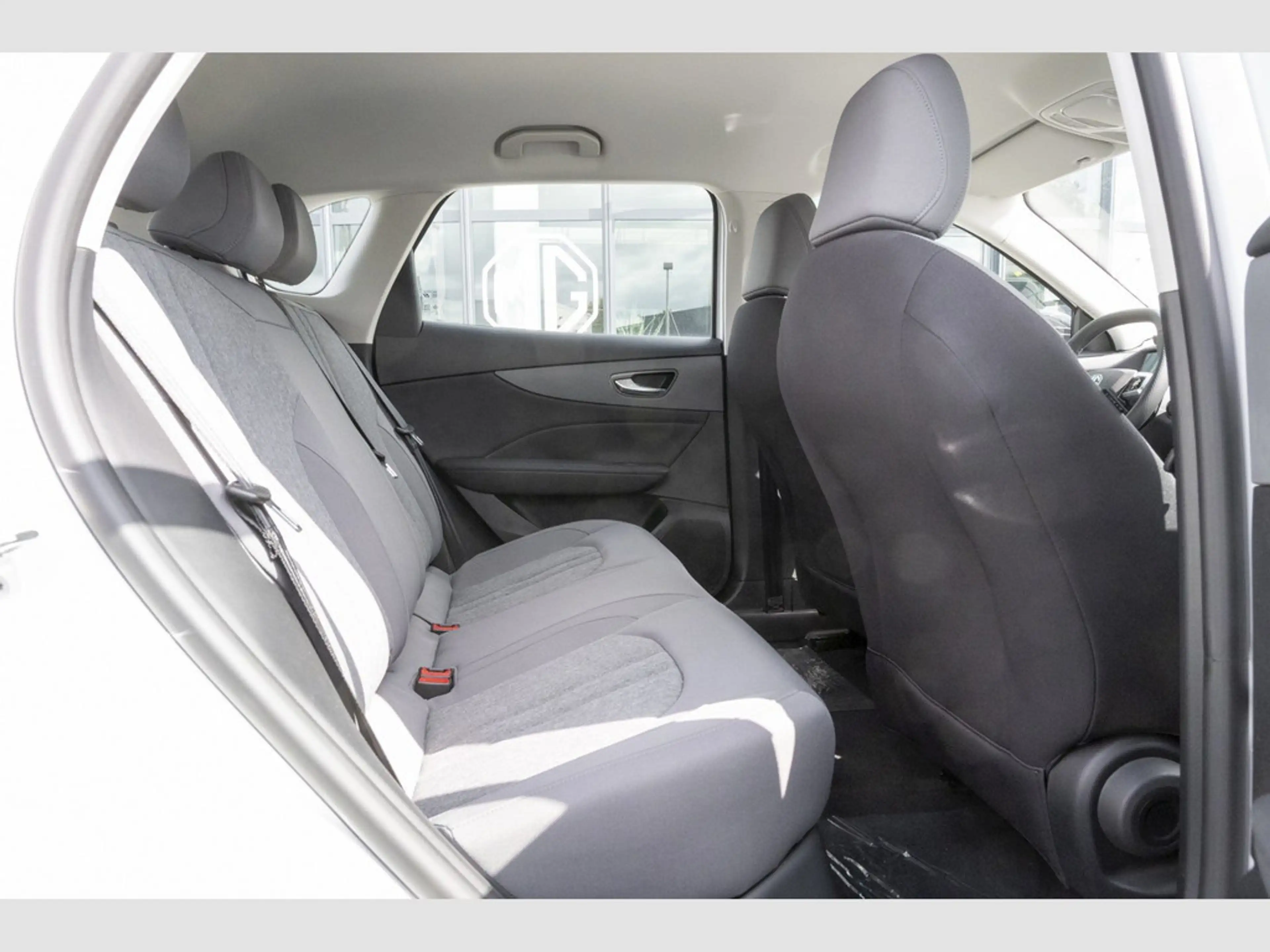 MG S5 EV Comfort Navi,Apple Carplay,SHZ,LED — photo 10