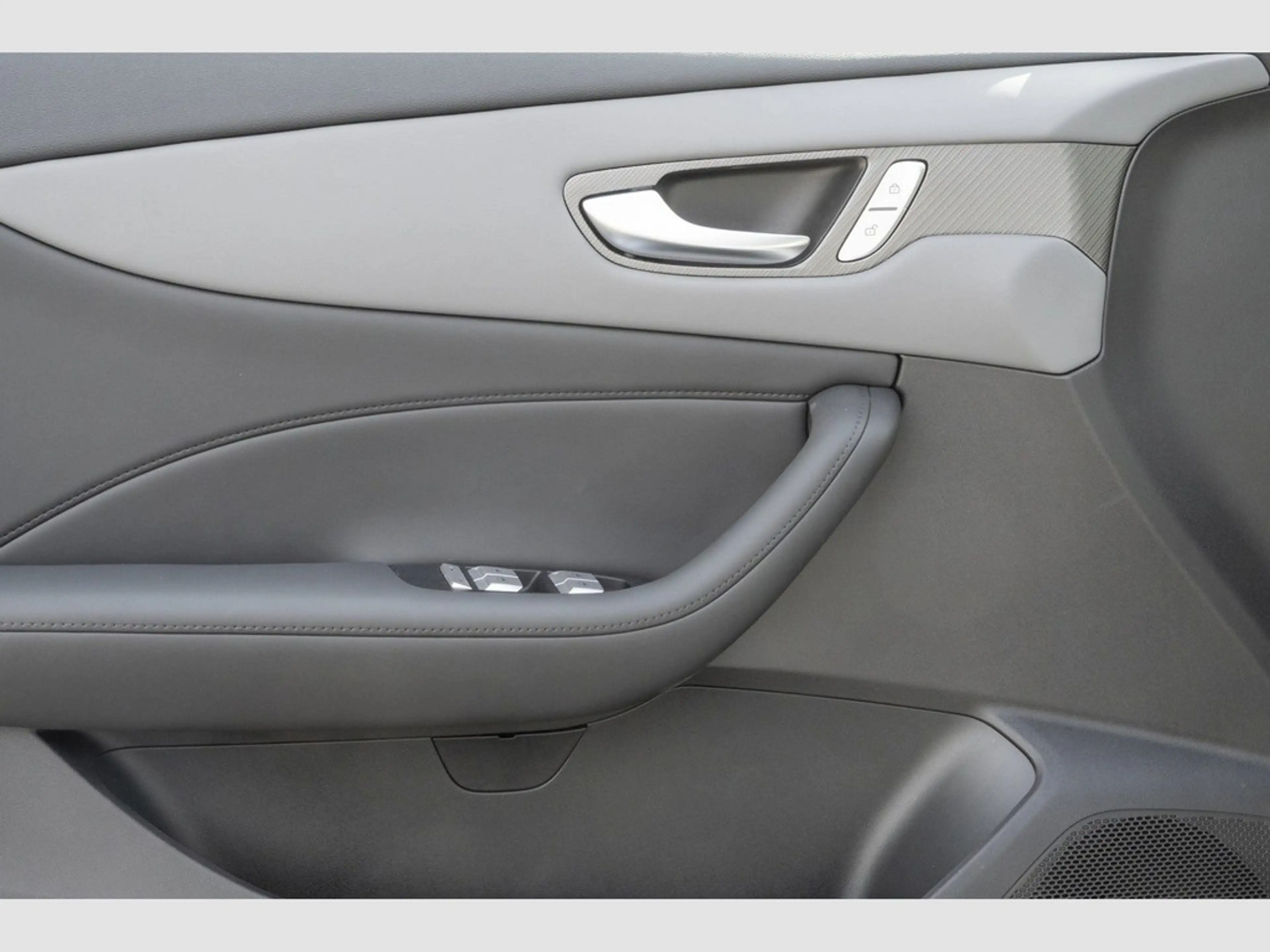 MG S5 EV Comfort Navi,Apple Carplay,SHZ,LED — photo 15