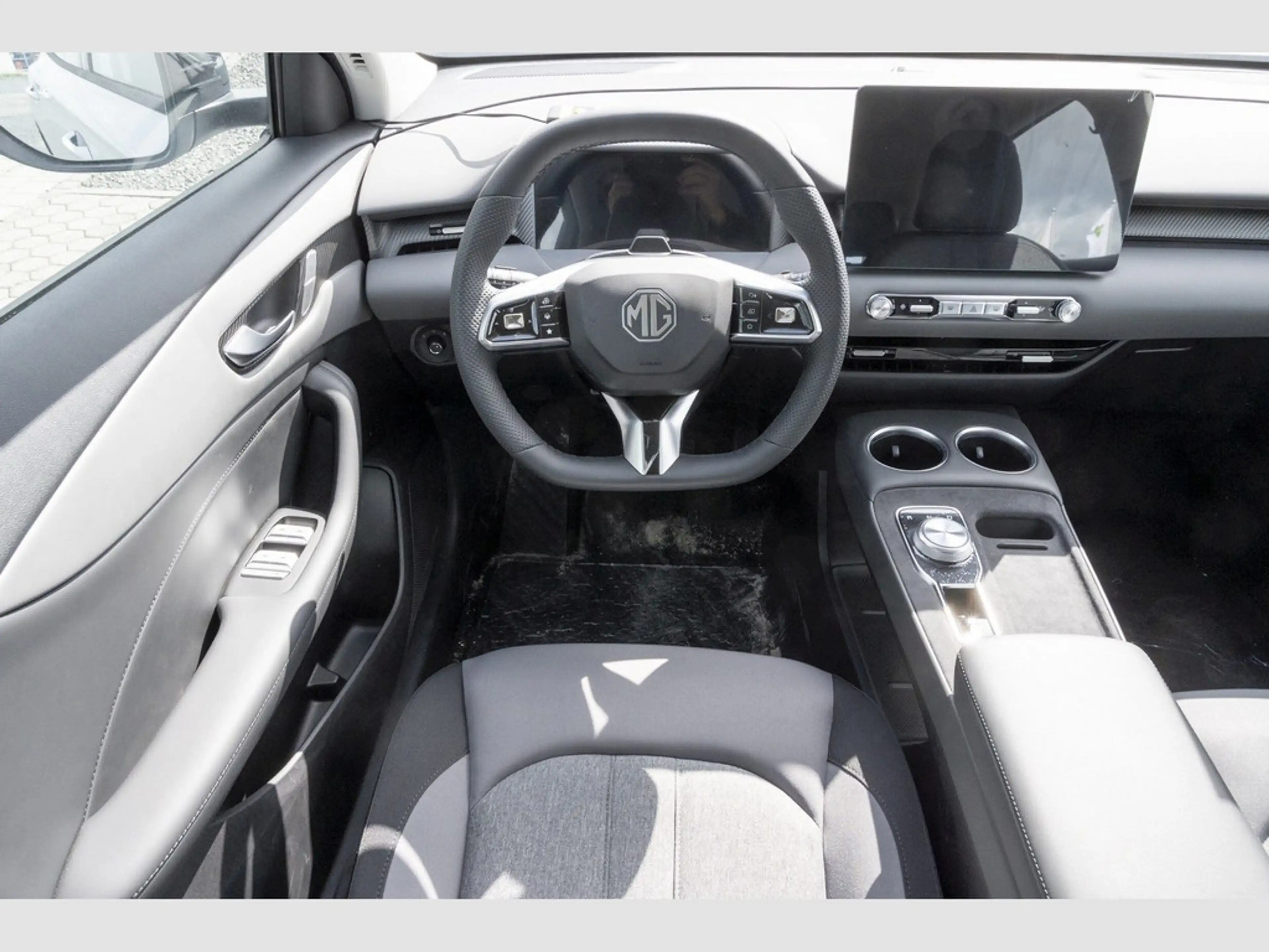 MG S5 EV Comfort Navi,Apple Carplay,SHZ,LED — photo 13