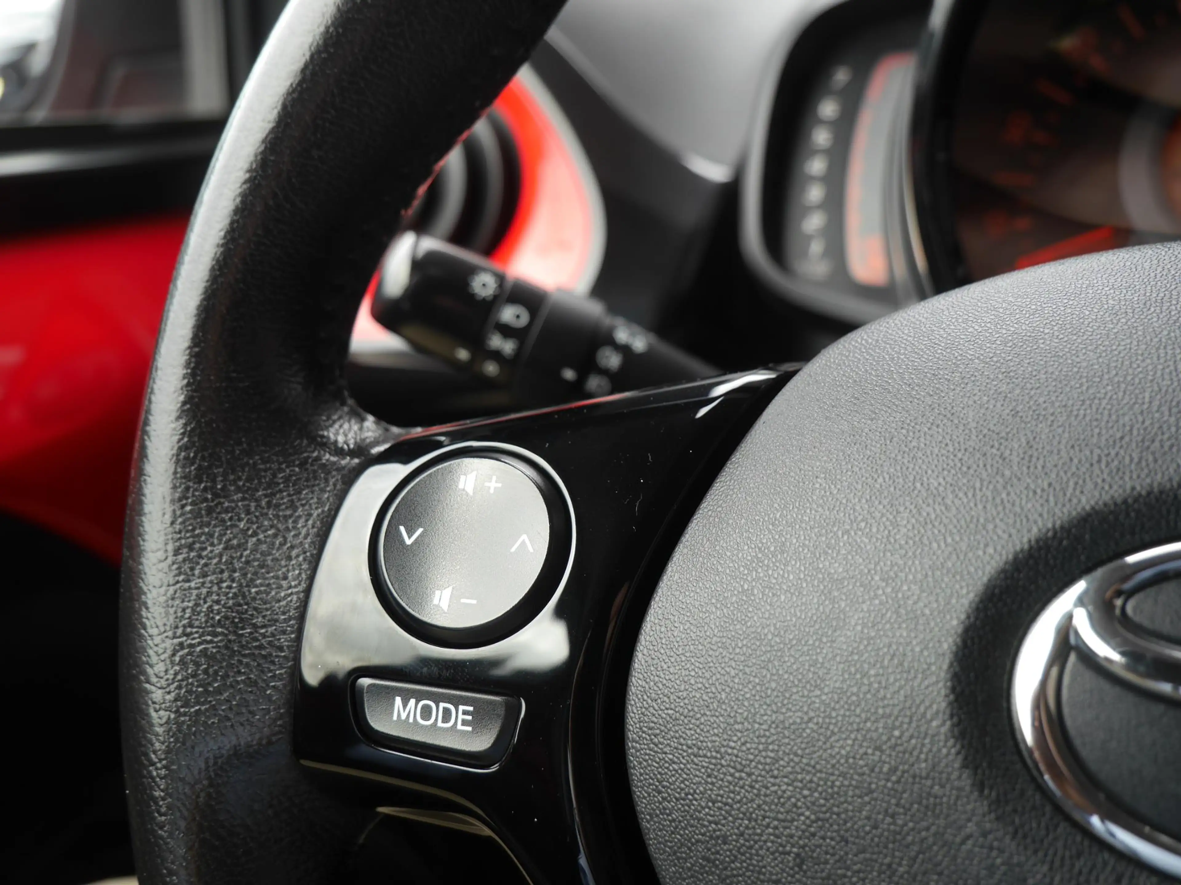 Toyota Aygo 1.0 VVT-i x-cite | Achteruitrijcamera | Airco | 5 — photo 14