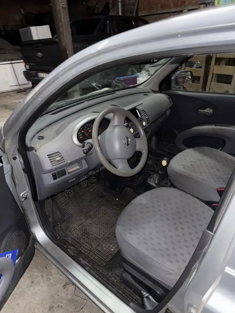 Nissan Micra 1.2i 16v Tekna S/R - 2