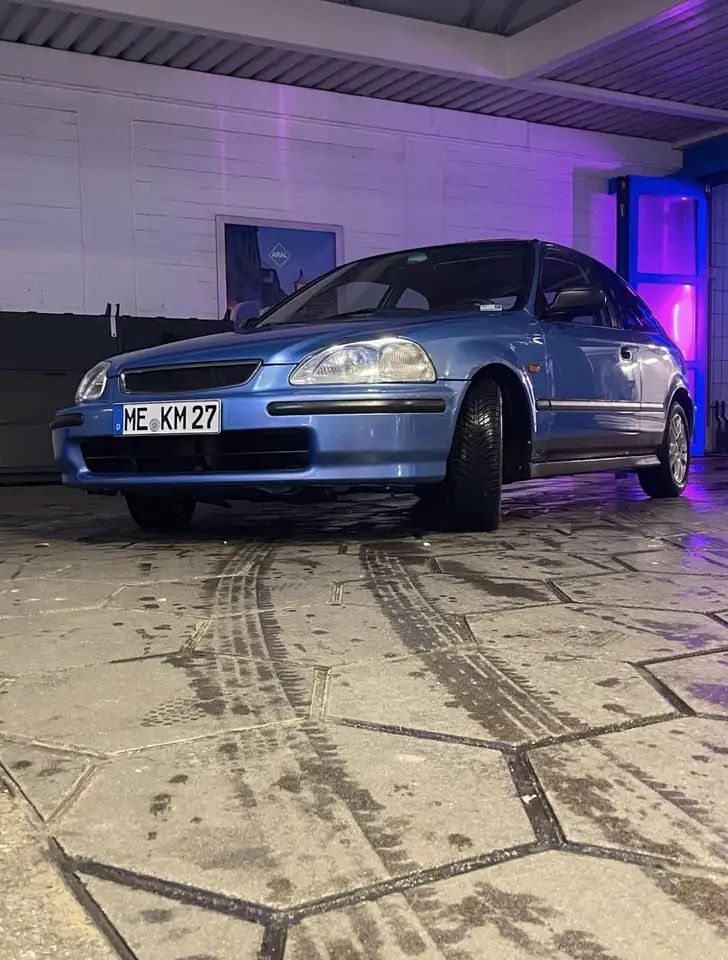 Honda Civic 1.4i, foto 4