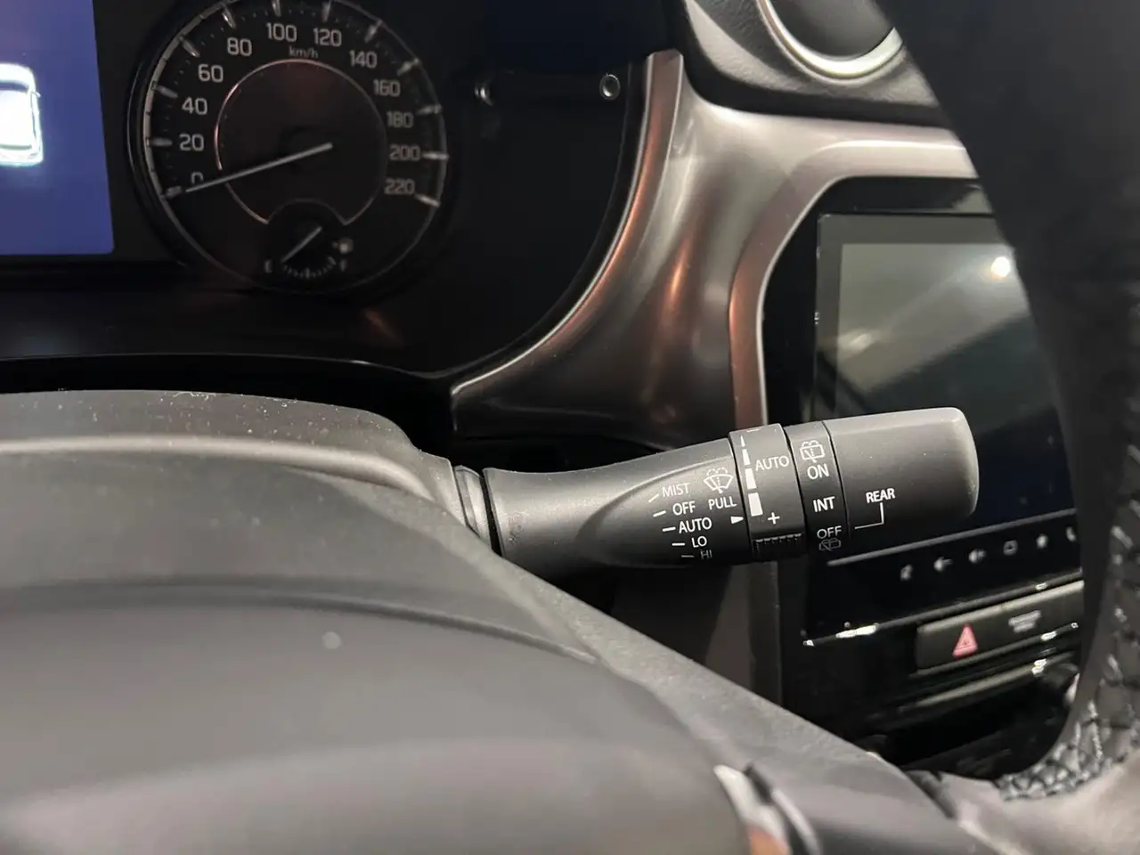 Suzuki Vitara 1.4 Hybrid 4WD AllGrip Cool - VARI COLORI! 18