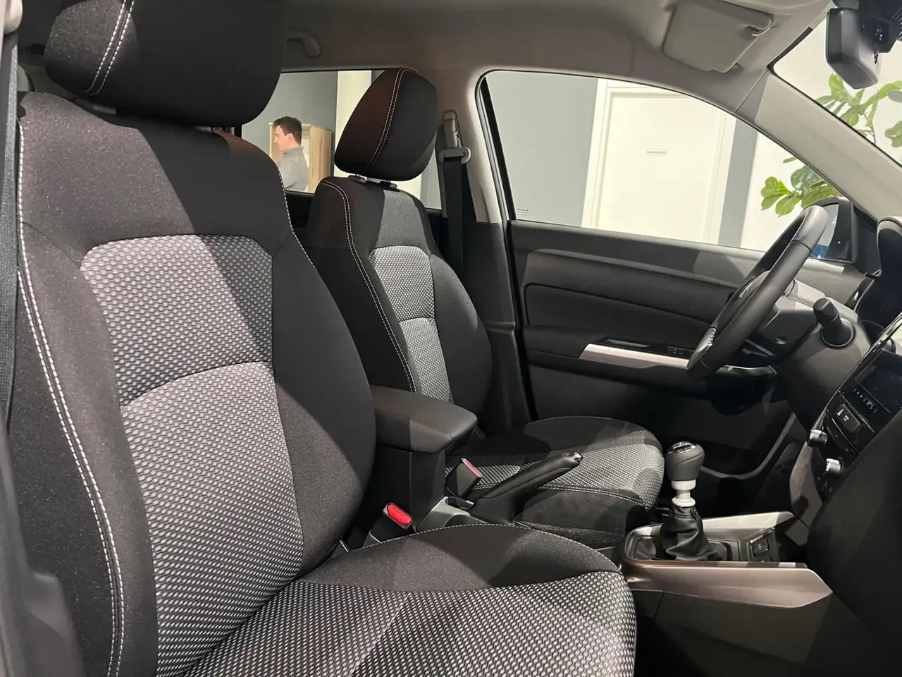 Suzuki Vitara 1.4 Hybrid 4WD AllGrip Cool - VARI COLORI! 12