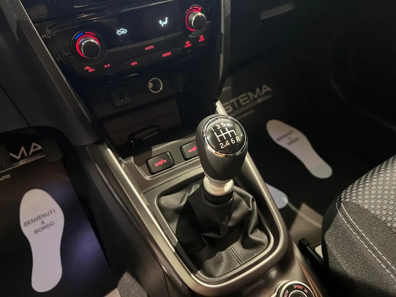 Suzuki Vitara 1.4 Hybrid 4WD AllGrip Cool - VARI COLORI! 19