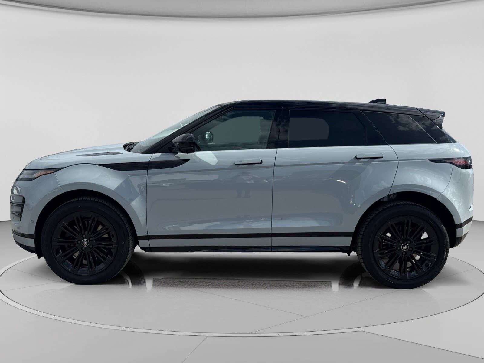 2026 Land Rover Range Rover Evoque P250 Autobiography — снимка 1