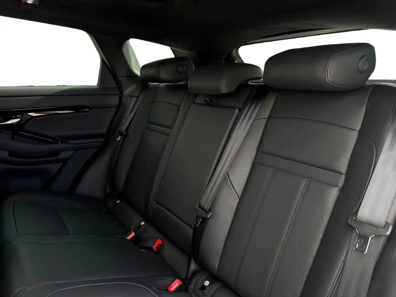 Land Rover Range Rover Evoque снимка Land Rover Range Rover Evoque