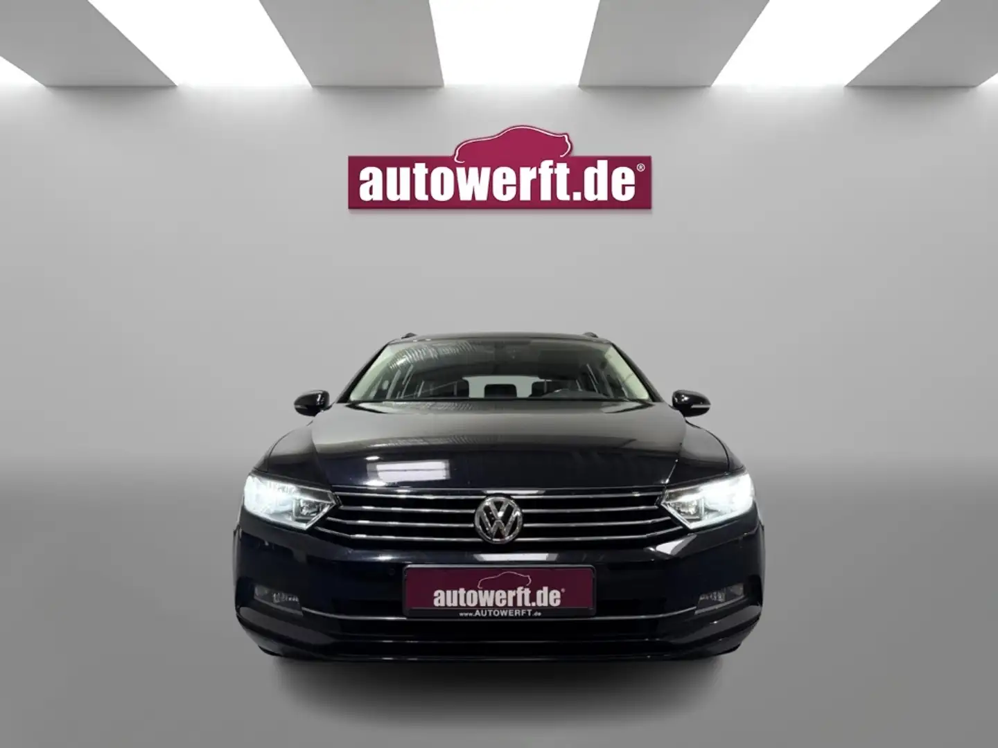 Volkswagen Passat Variant 2.0 TDI DSG COMFORTLINE AHK CAM SHZ NAVI PDC 16Z A Negro - 2
