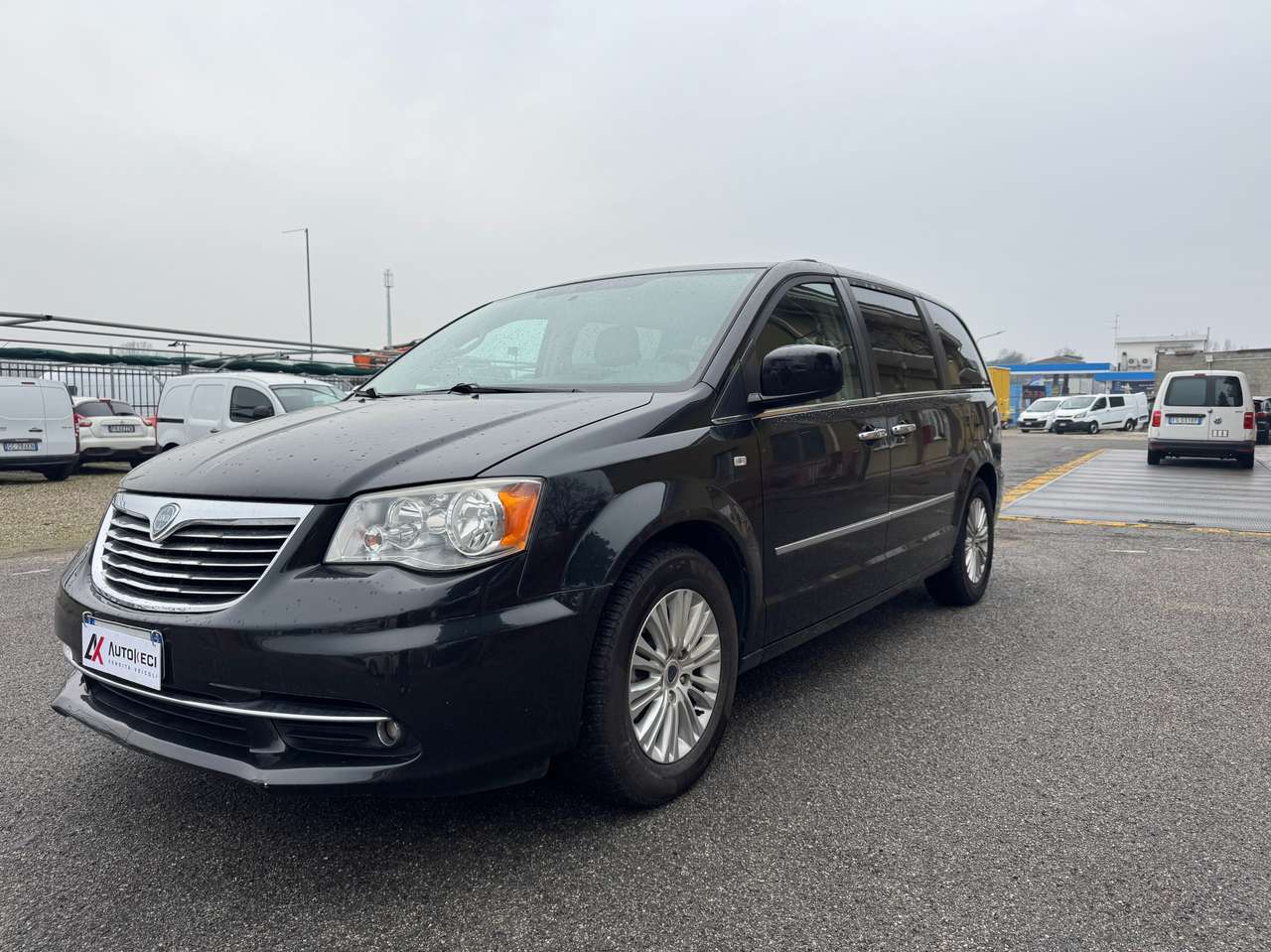 Lancia Voyager Voyager V 2.8L Platinum 163cv auto