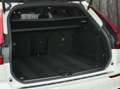 Volvo XC60 2.0 B4 R-Design| 1e eigenaar| Trekhaak| Dealer oh Wit - thumbnail 35