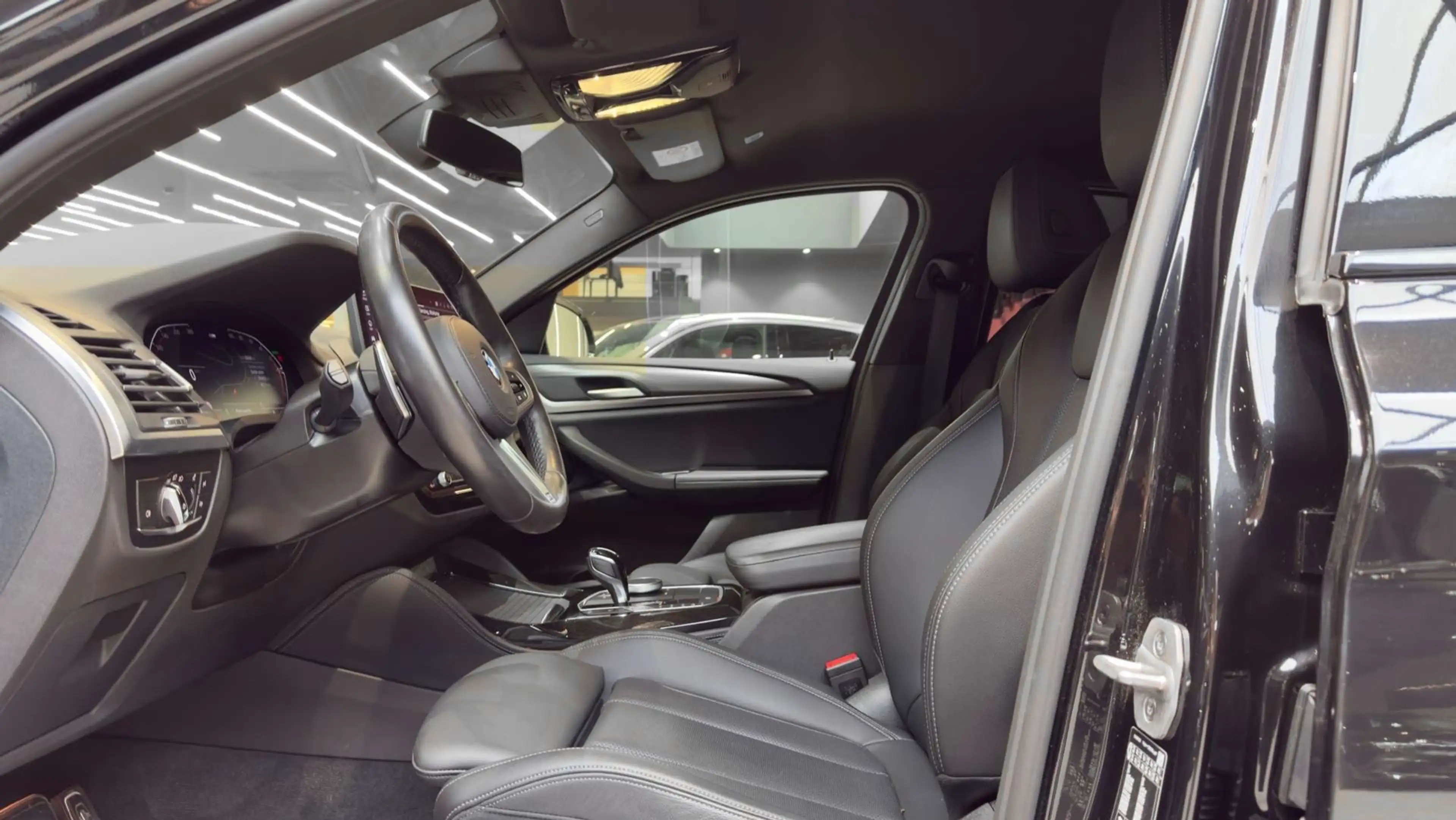 BMW X4 Pack M 2.0 i MHEV**LED**GPS**BOITE AUTO**CRUISE**GARANTIE 12 MOIS — photo 11