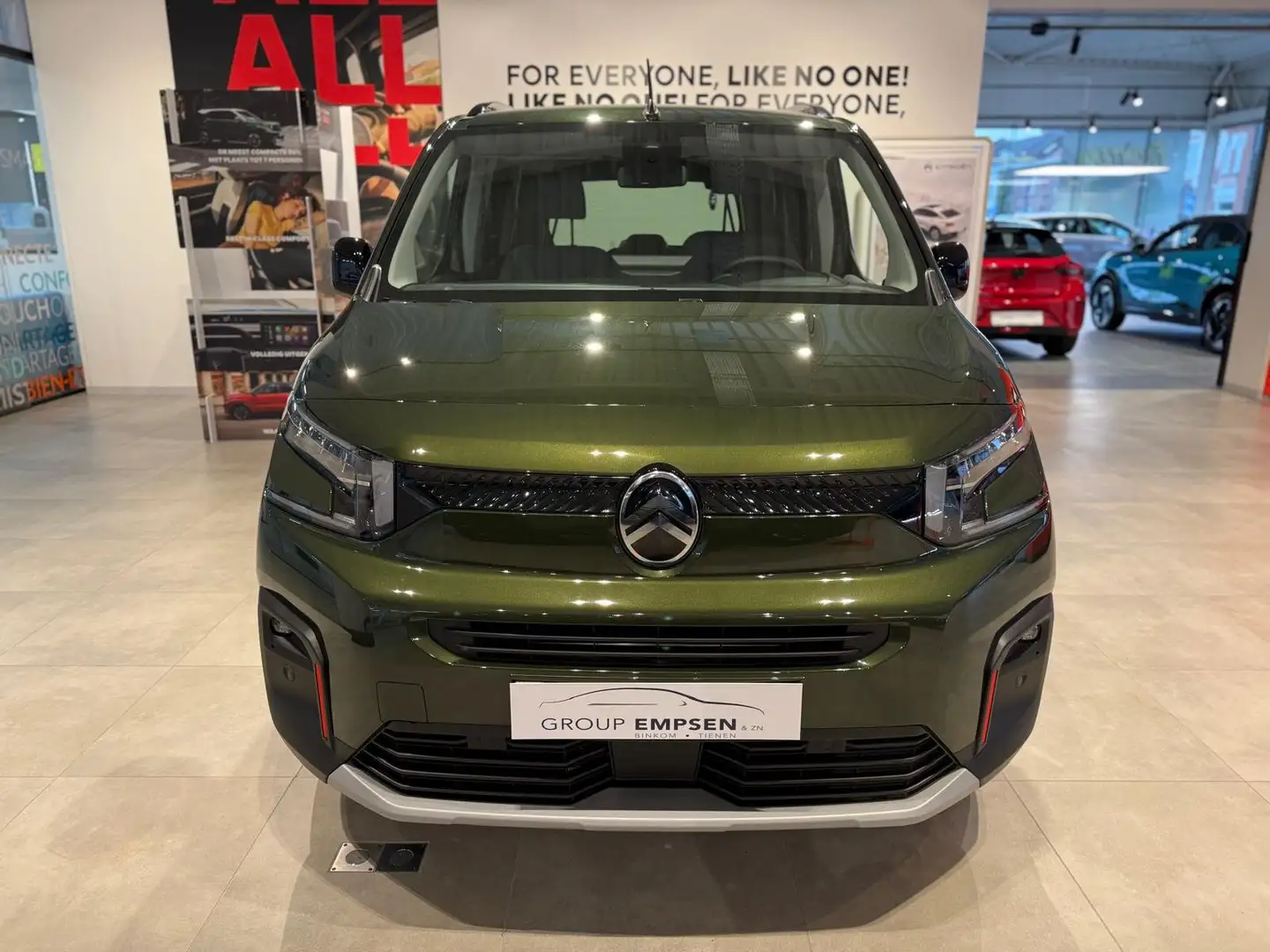 Citroen Berlingo Berlingo M BlueHDi 130 EAT8 MAX Groen - 2
