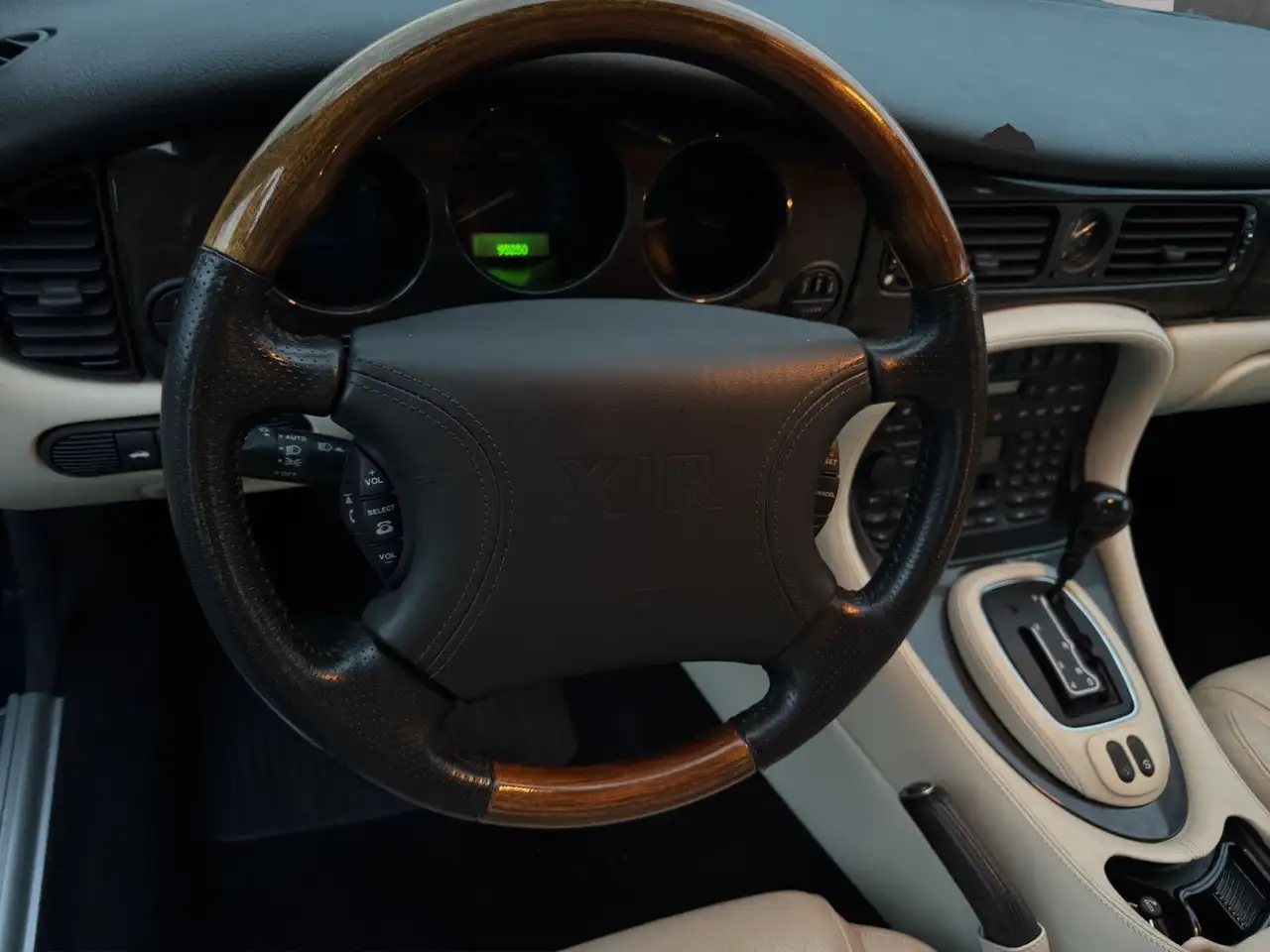 Jaguar XJR 4.0 BLUE/IVORY EIN TRAUM!, foto 9
