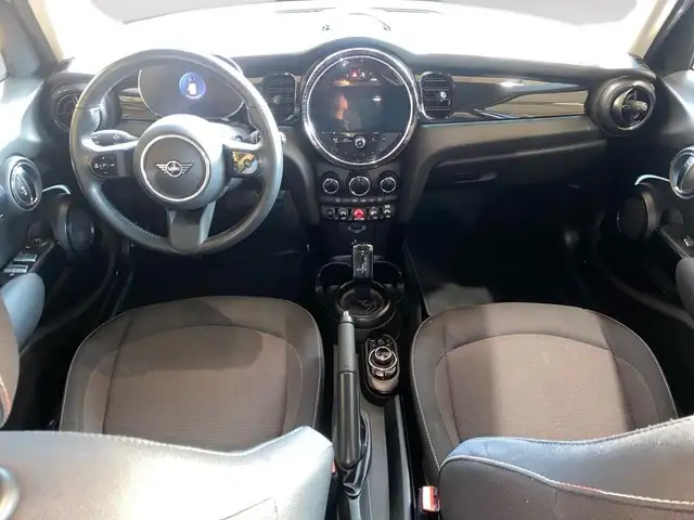 Mini Cooper Cooper view 6
