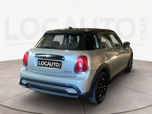 Mini Cooper Cooper view 4