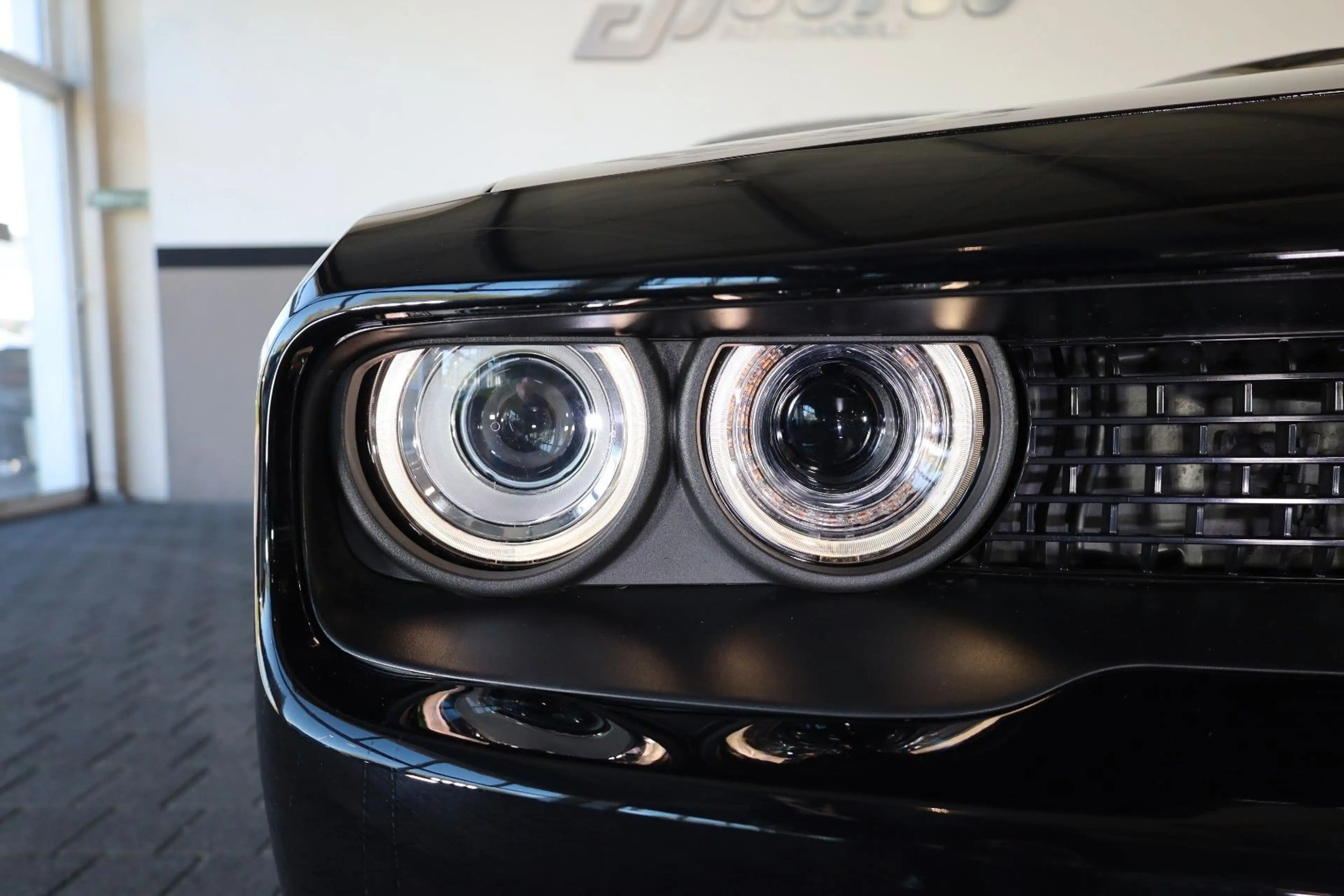 Dodge Challenger 5.7 R/T/SHZ/KAMERA/AMBIE/BTH/MFL/R20 — photo 6