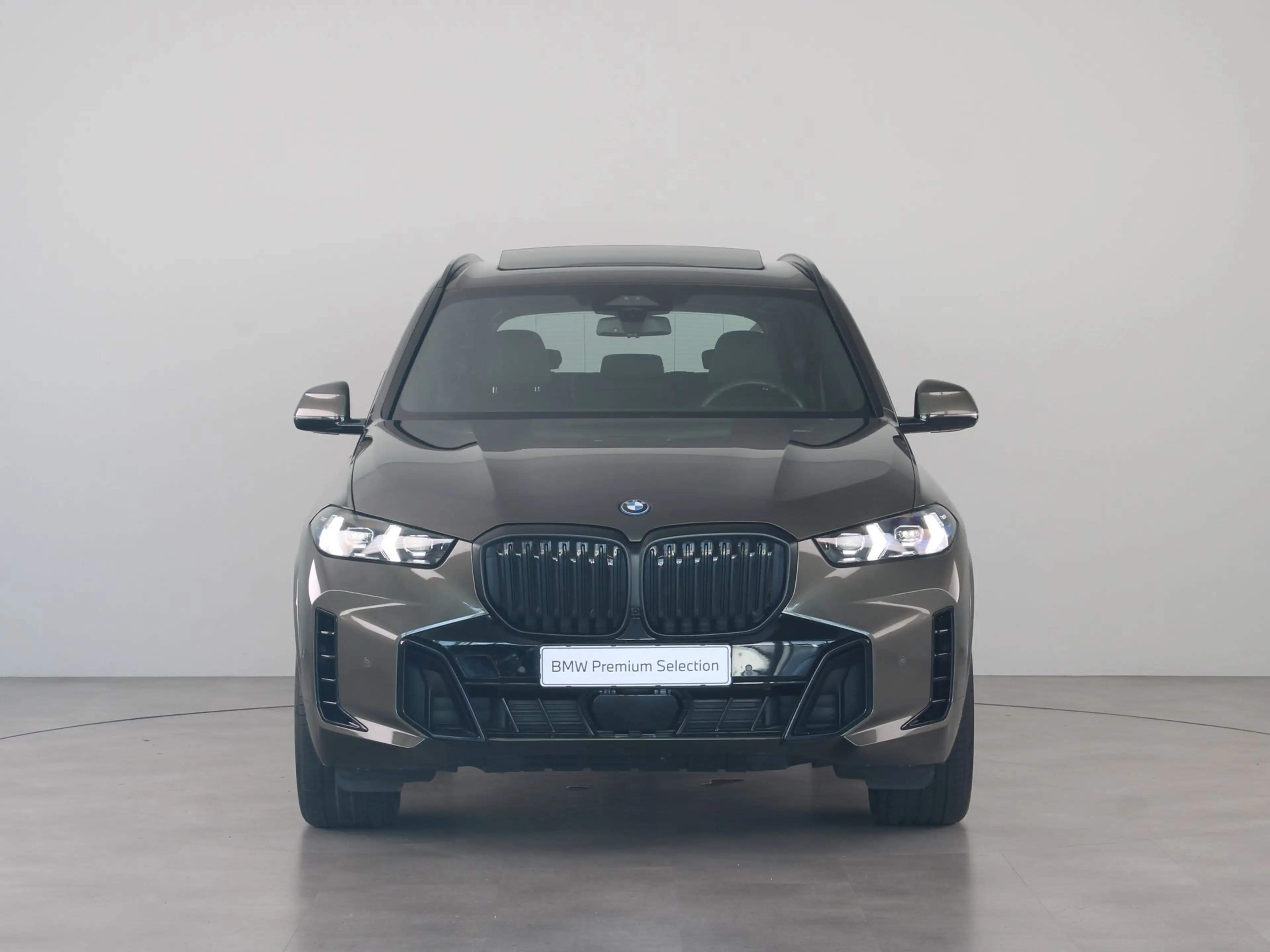 BMW X5 xDrive50e M Sport Trekhaak — photo 2
