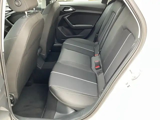 Audi A1 view 12
