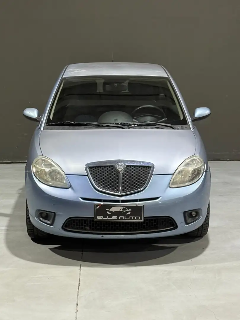 Lancia Ypsilon Ypsilon II 2007 1.2 8v Argento Blau - 2