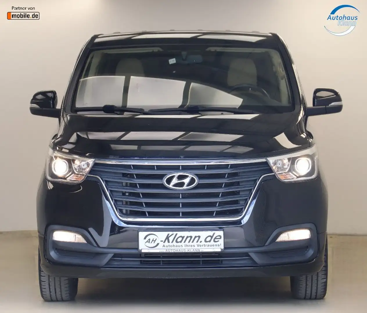 Hyundai H-1 H1 2.5CRDi 170PS Automatik Travel Premium 8Sitz Schwarz - 2