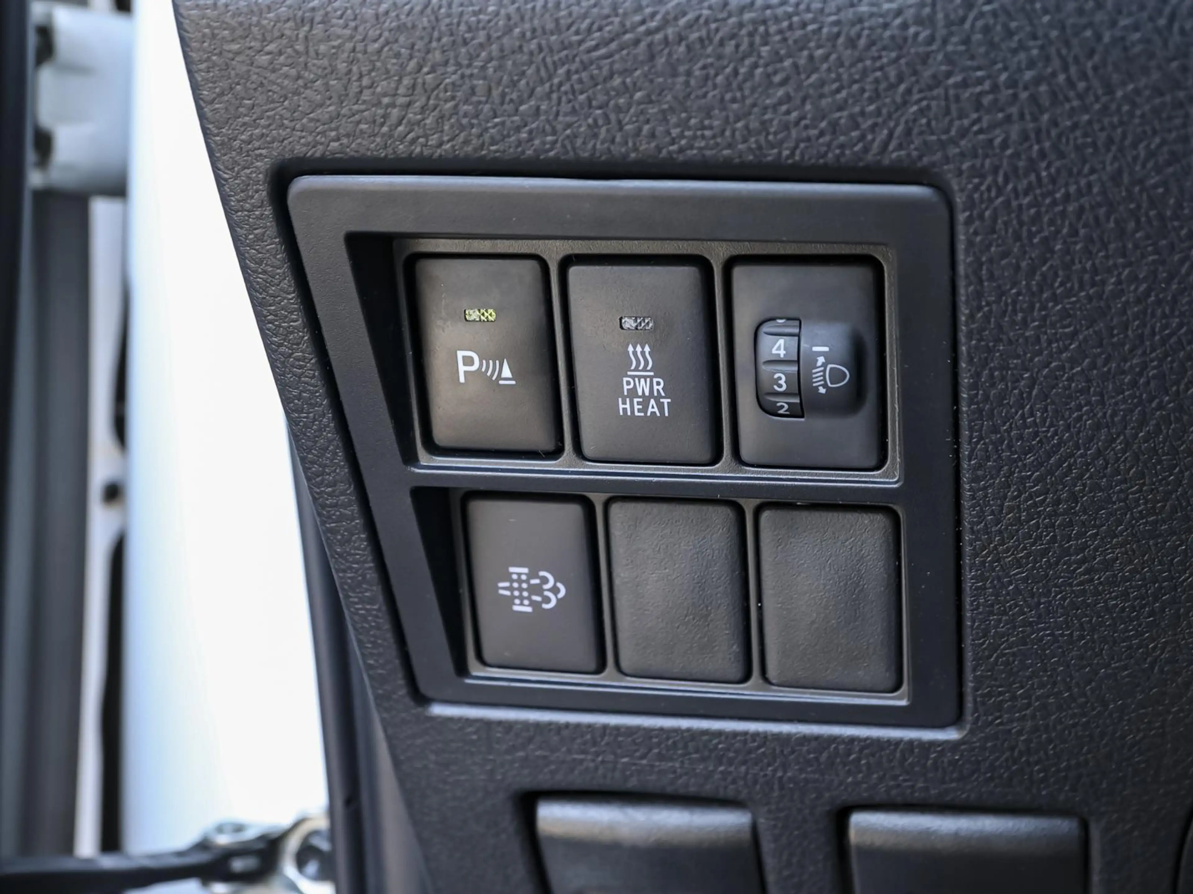 Toyota Hilux Double Cab Comfort 4x4 — photo 10