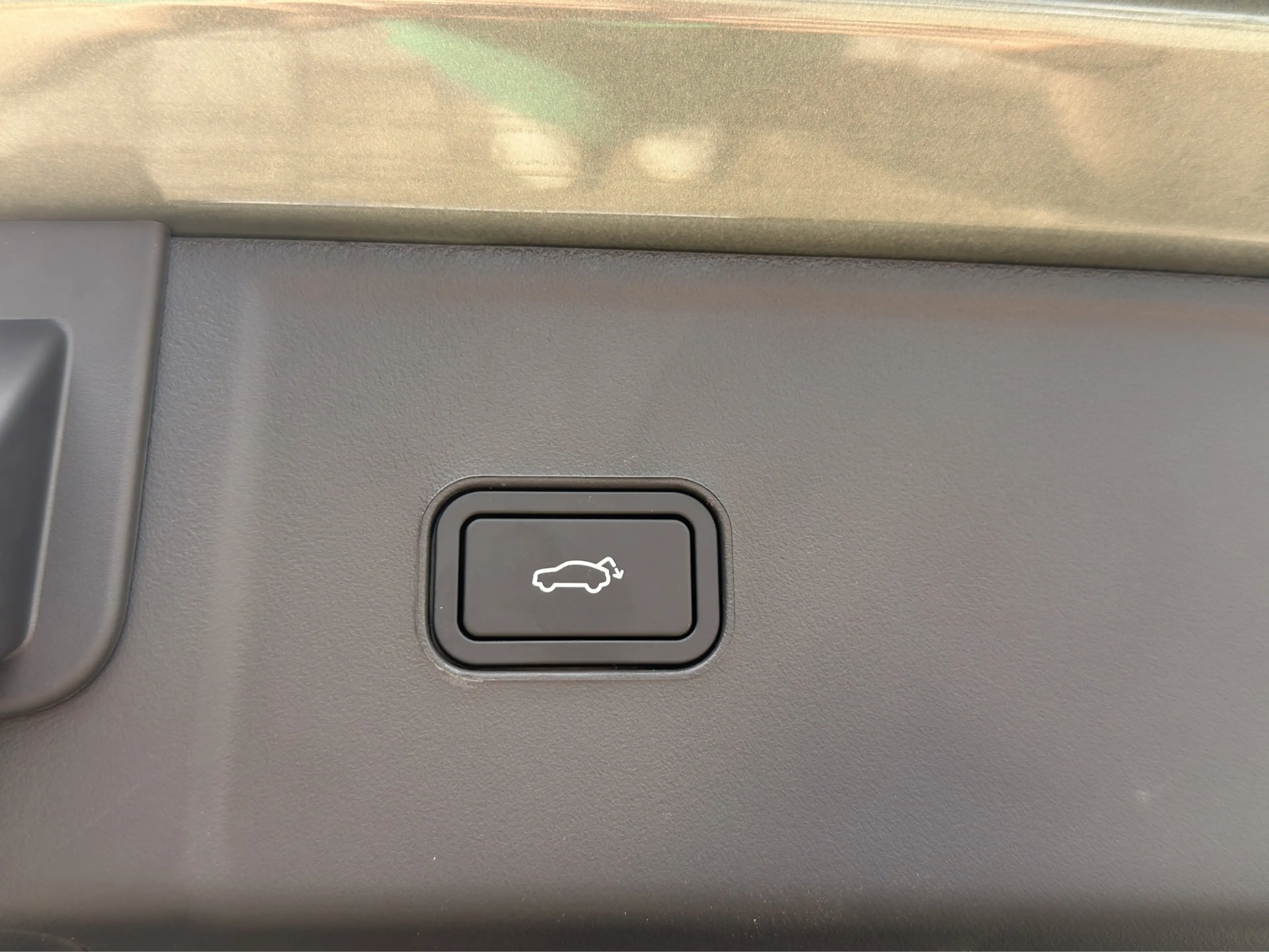 Lynk & Co 08 1.5 More | 11 kW lader | Achterbank verwarmd | Air — photo 38