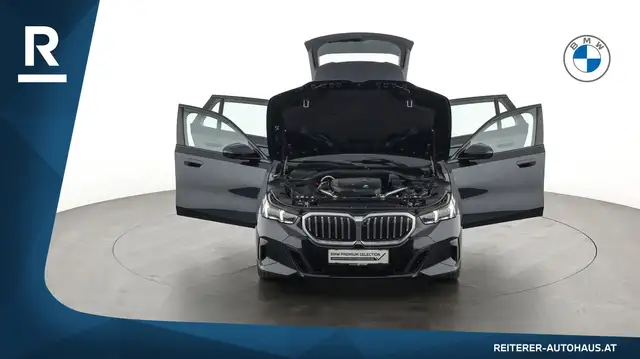 BMW M view 8