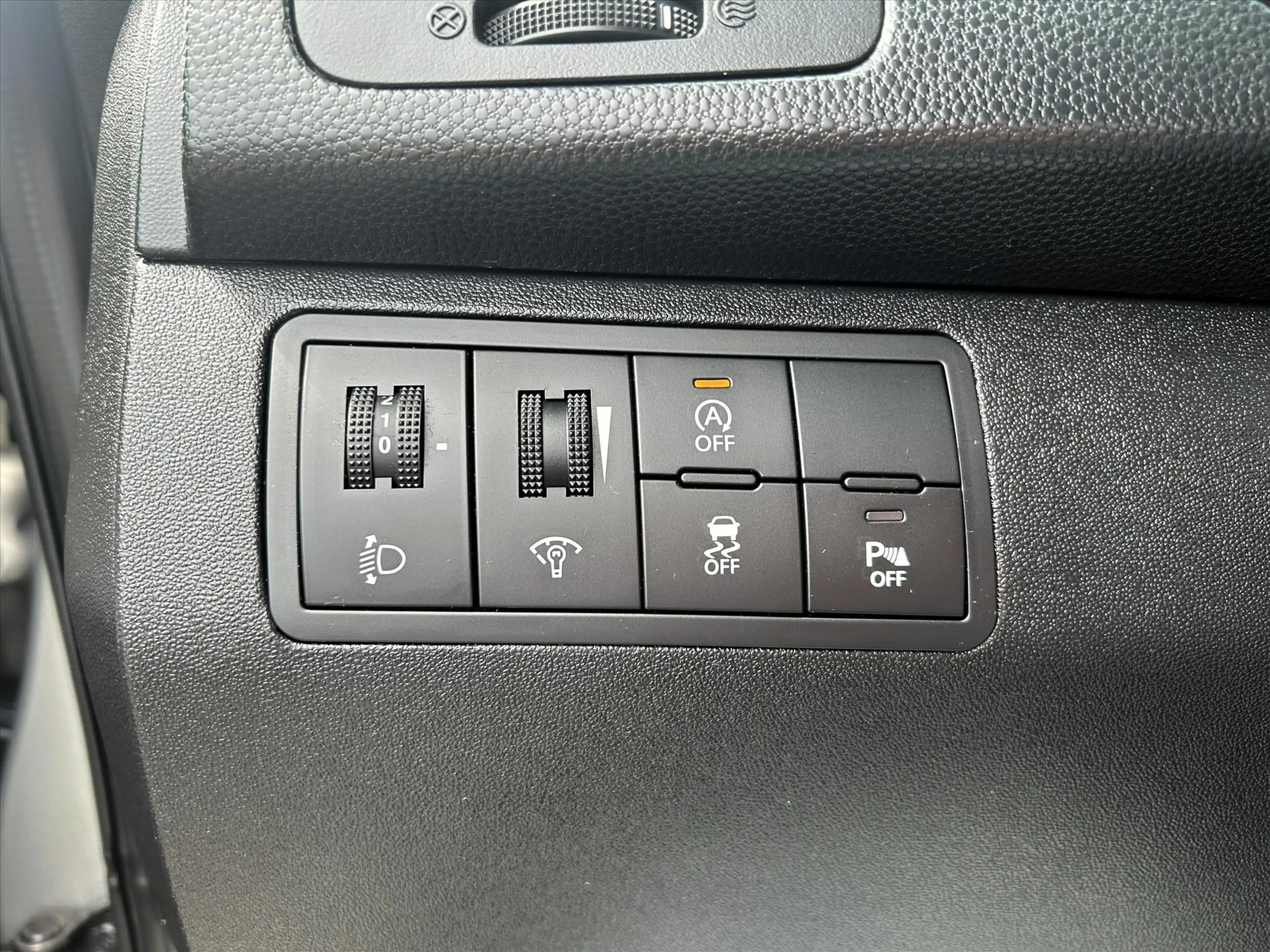 Kia Venga 1.4 CVVT DynamicLine, Camera, Trekhaak, Cruise — photo 7