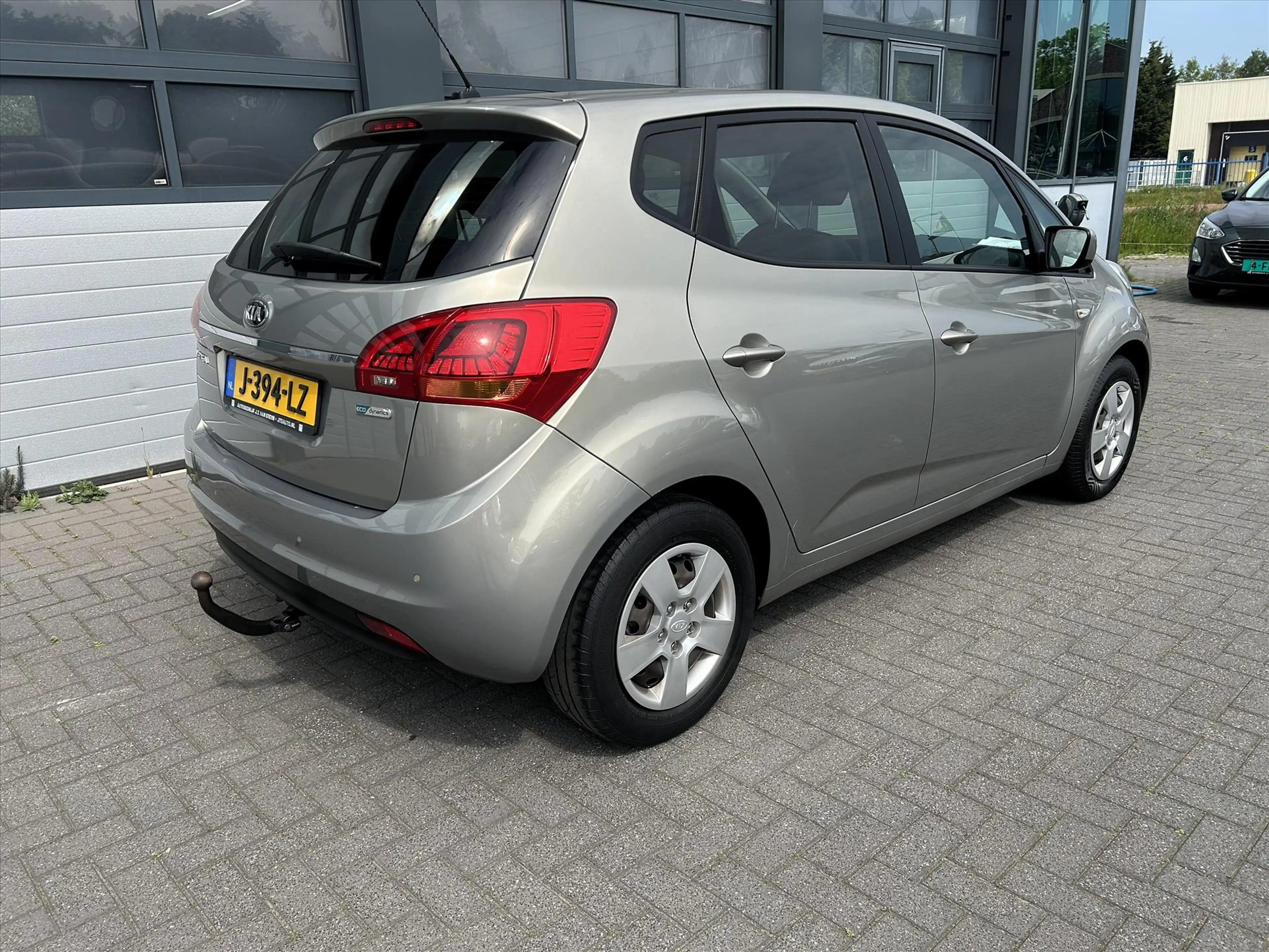 Kia Venga 1.4 CVVT DynamicLine, Camera, Trekhaak, Cruise — photo 10