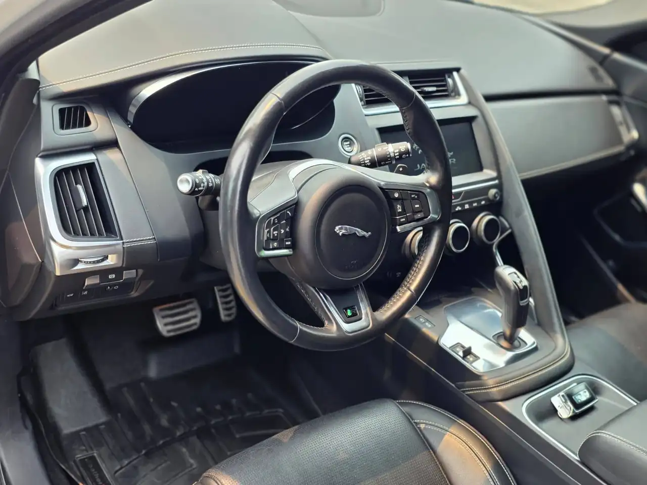 Jaguar E-Pace fotografie Jaguar E-Pace