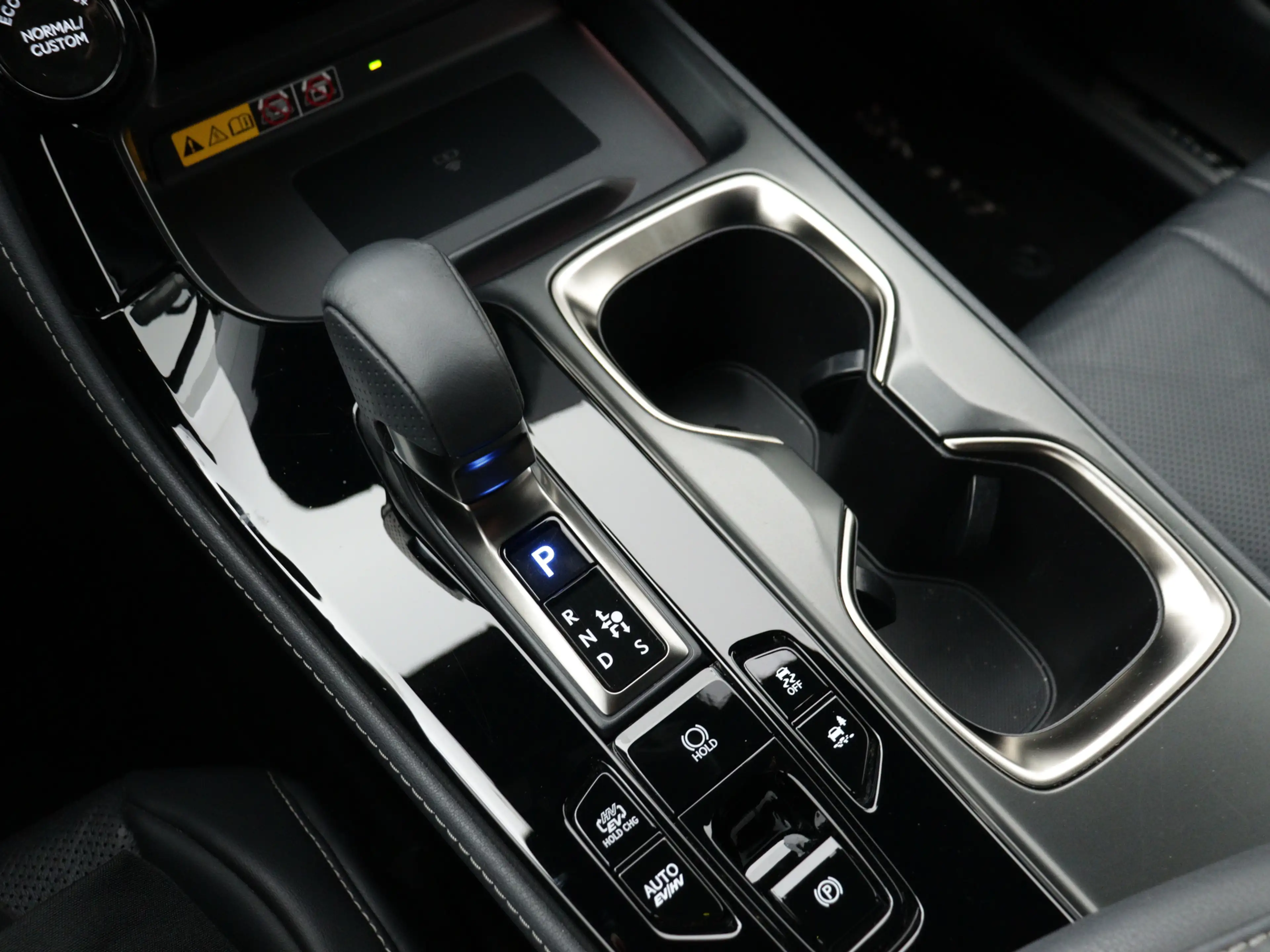 Lexus NX 450h+ AWD F Sport Line | 360 Graden Camera | Stoelgeheug — photo 12