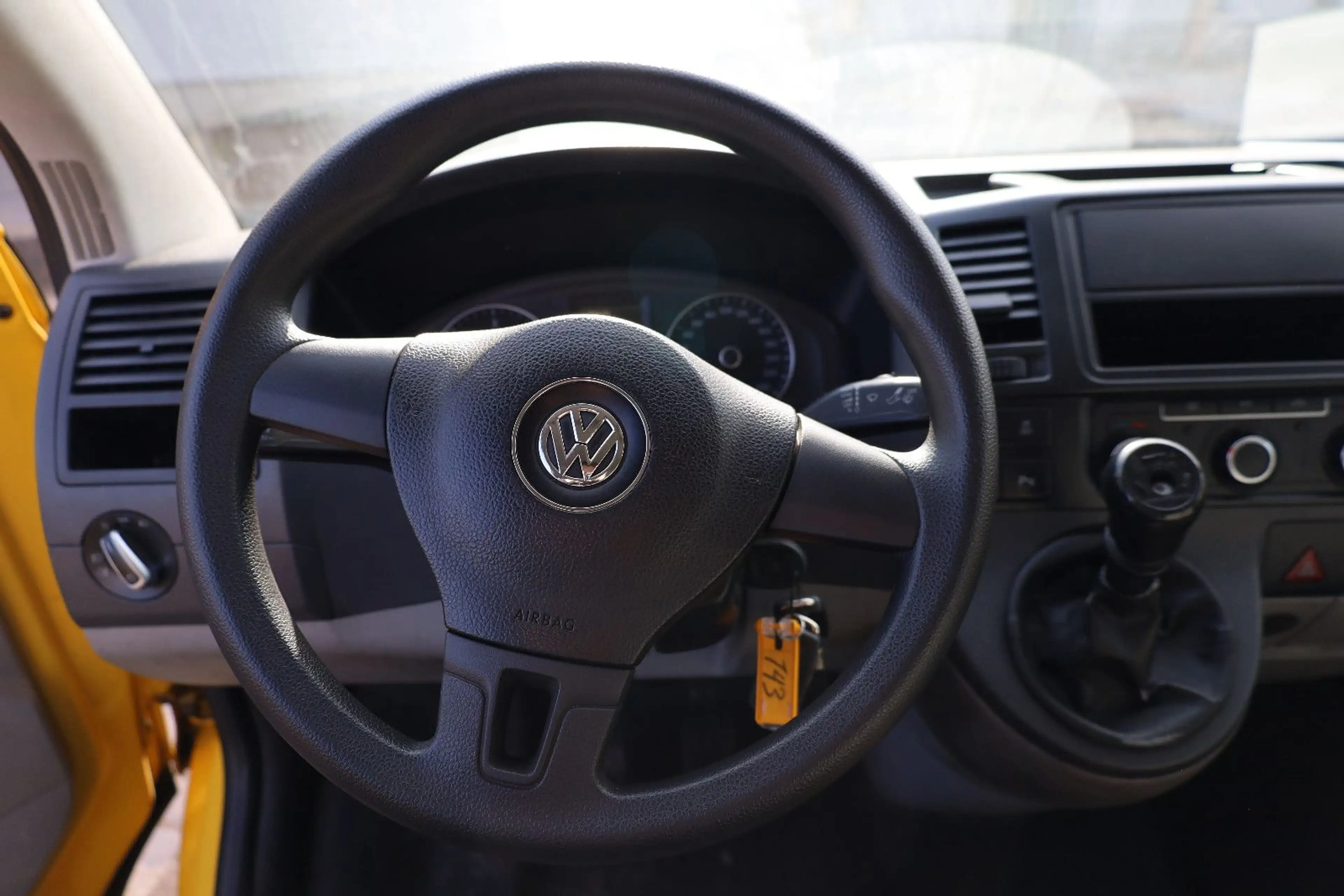 Volkswagen T5 Transporter Kasten/Kombi Kombi — photo 7