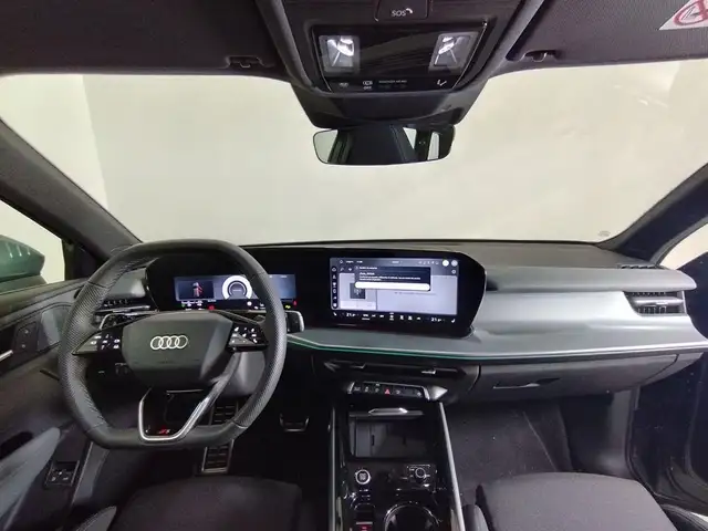 Audi Q3 view 6
