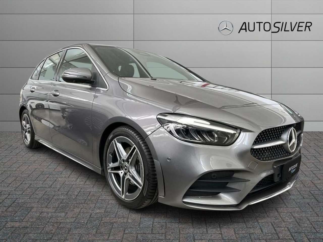 Mercedes-Benz B 180 d Automatic AMG Line Advanced Plus