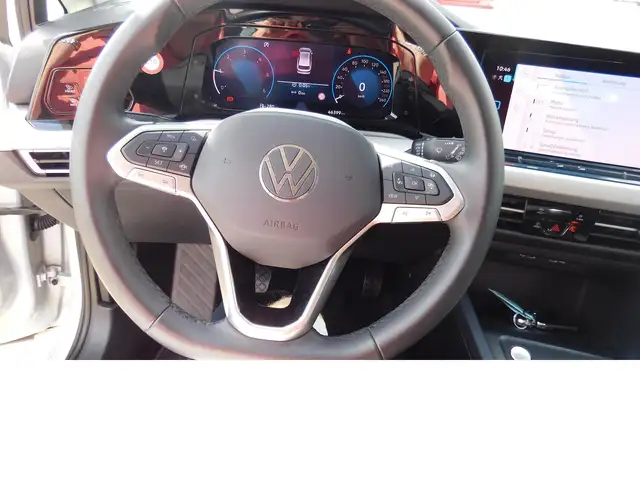 Volkswagen Golf view 7