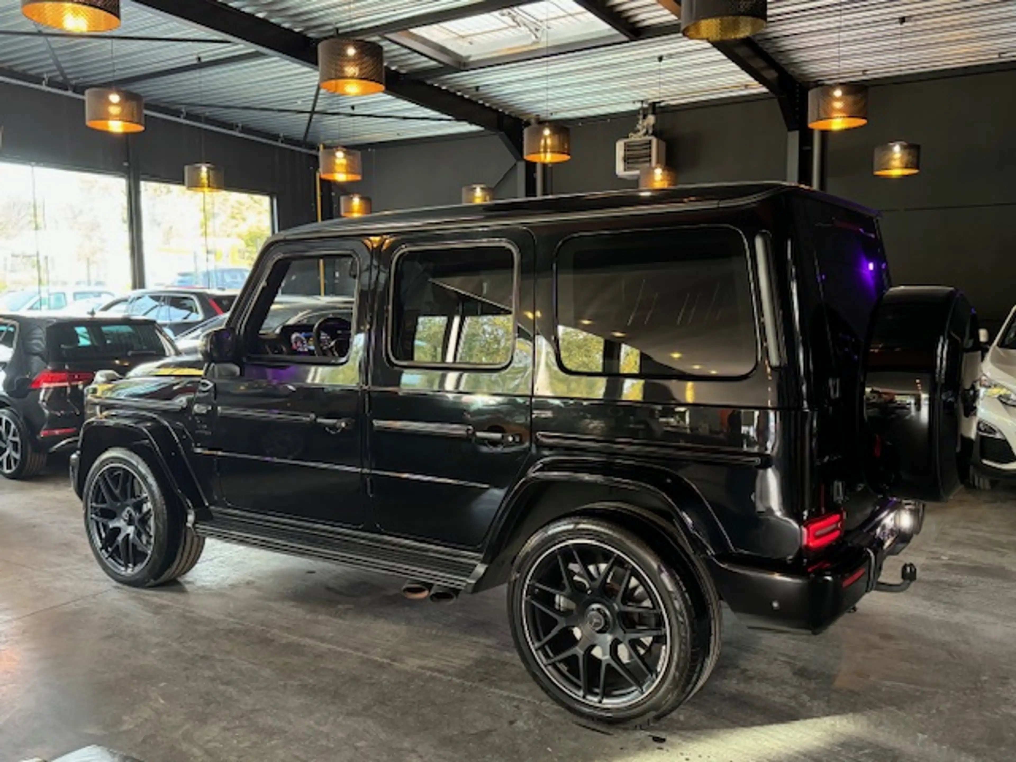 Mercedes-Benz G 63 AMG G 63 AMG - MEDIA/TEL - CARPLAY - LIM/REG - A/C — photo 4