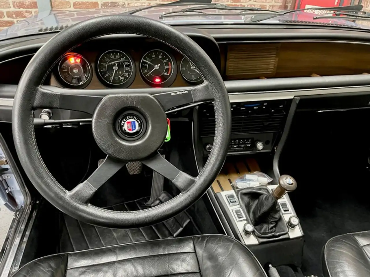 BMW 3.0 CS E9 Coupé 180cv TO/JaBBS/Cuir/VE/VC, foto 4