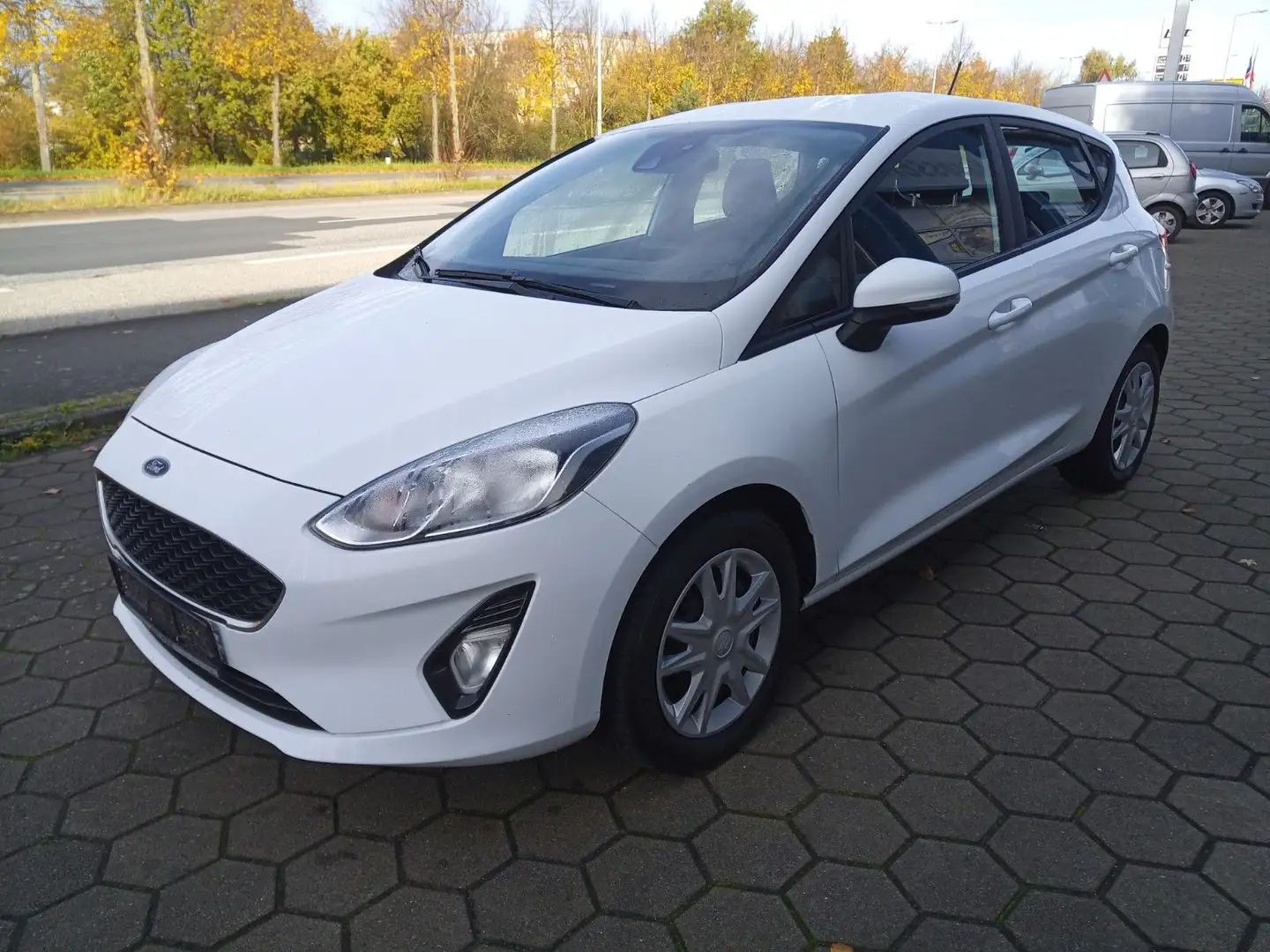 Ford Fiesta Cool & Connect Wit - 2