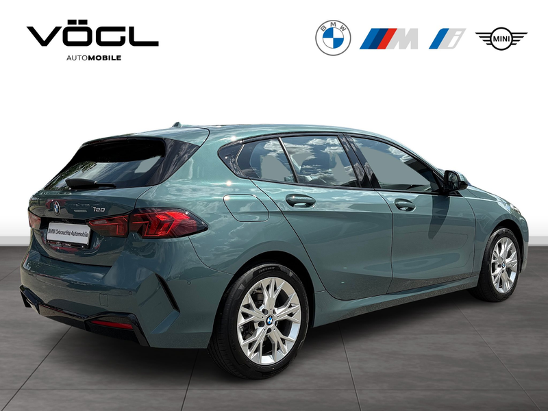 BMW 120 Hatch Head-Up HK HiFi DAB LED Pano.Dach Shz — photo 4