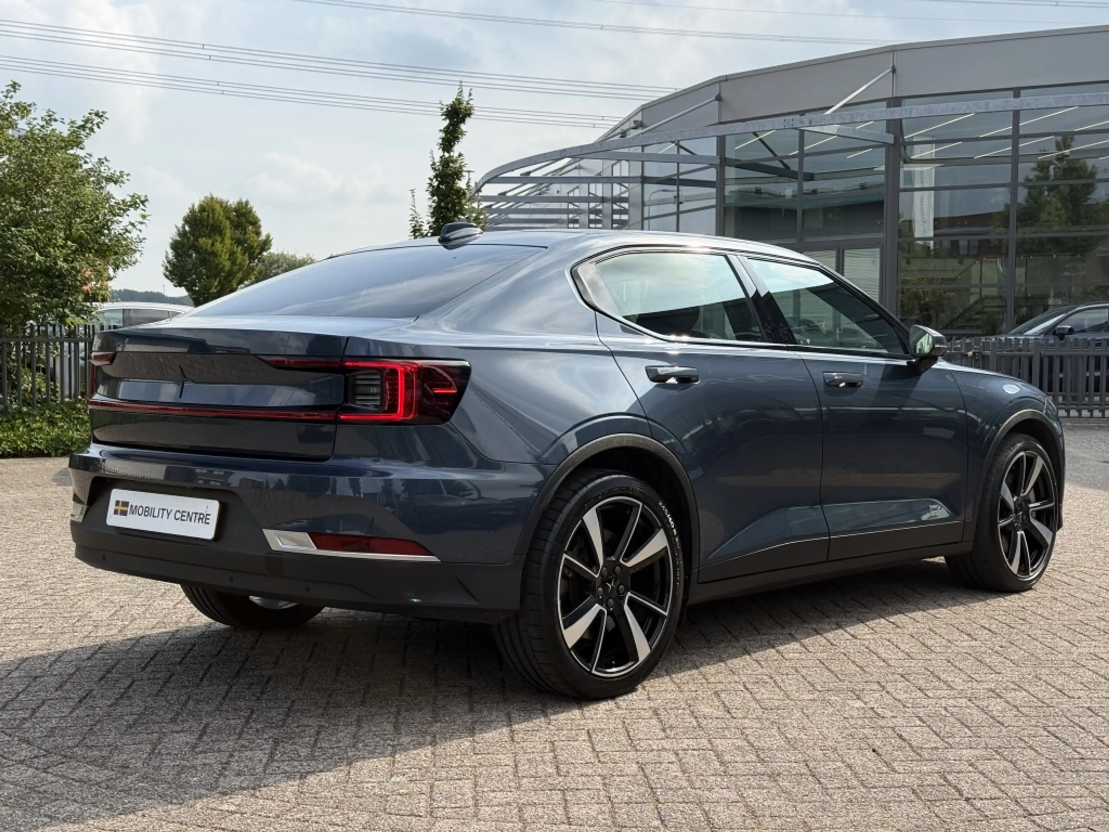 Polestar 2 Long Range Dual Motor | Plus, Pilot, & Climate Pac — photo 5
