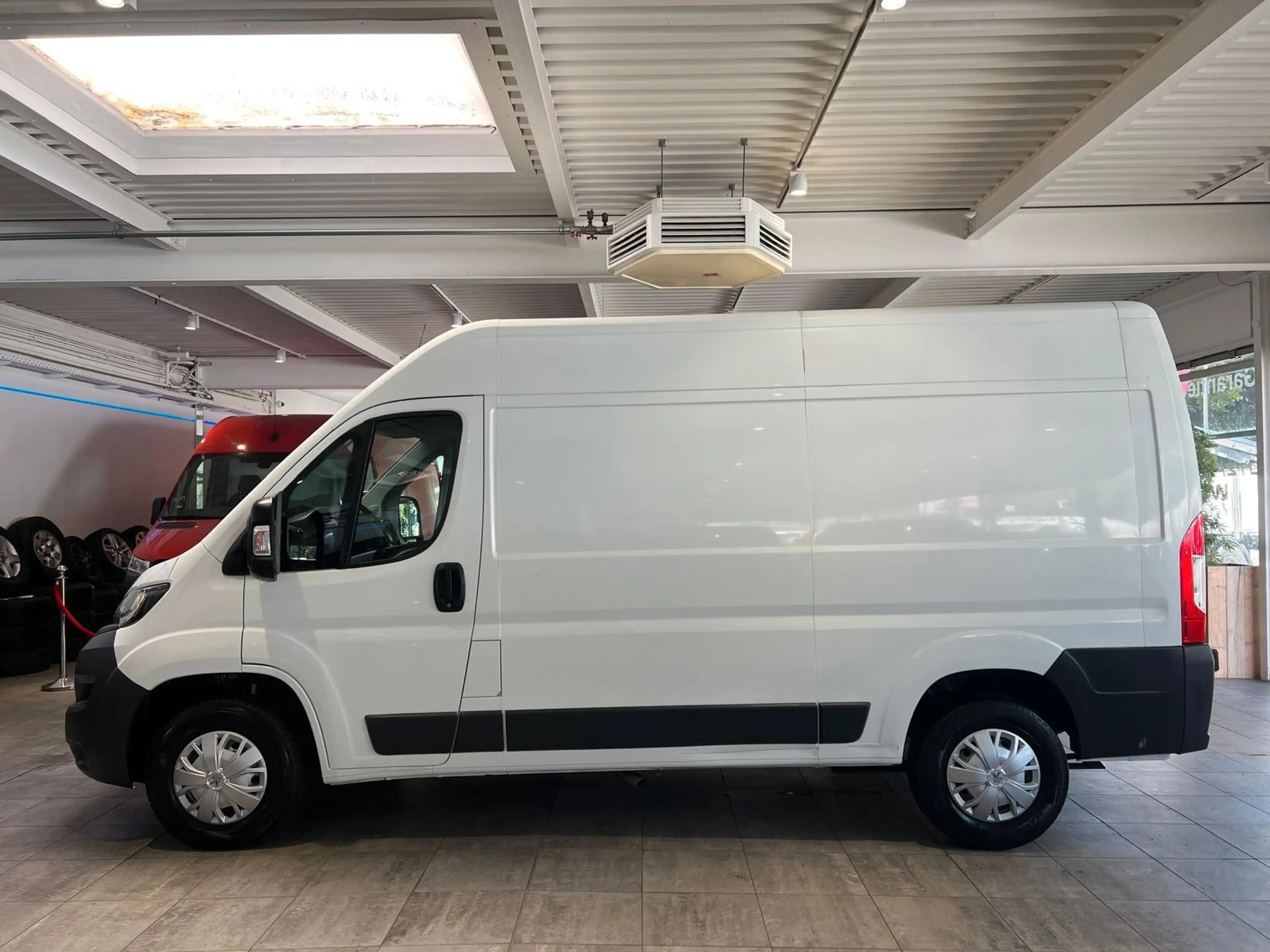 Peugeot Boxer HDI L2-H2*Hoch+Lang*Garantie*1.Hand* — photo 4