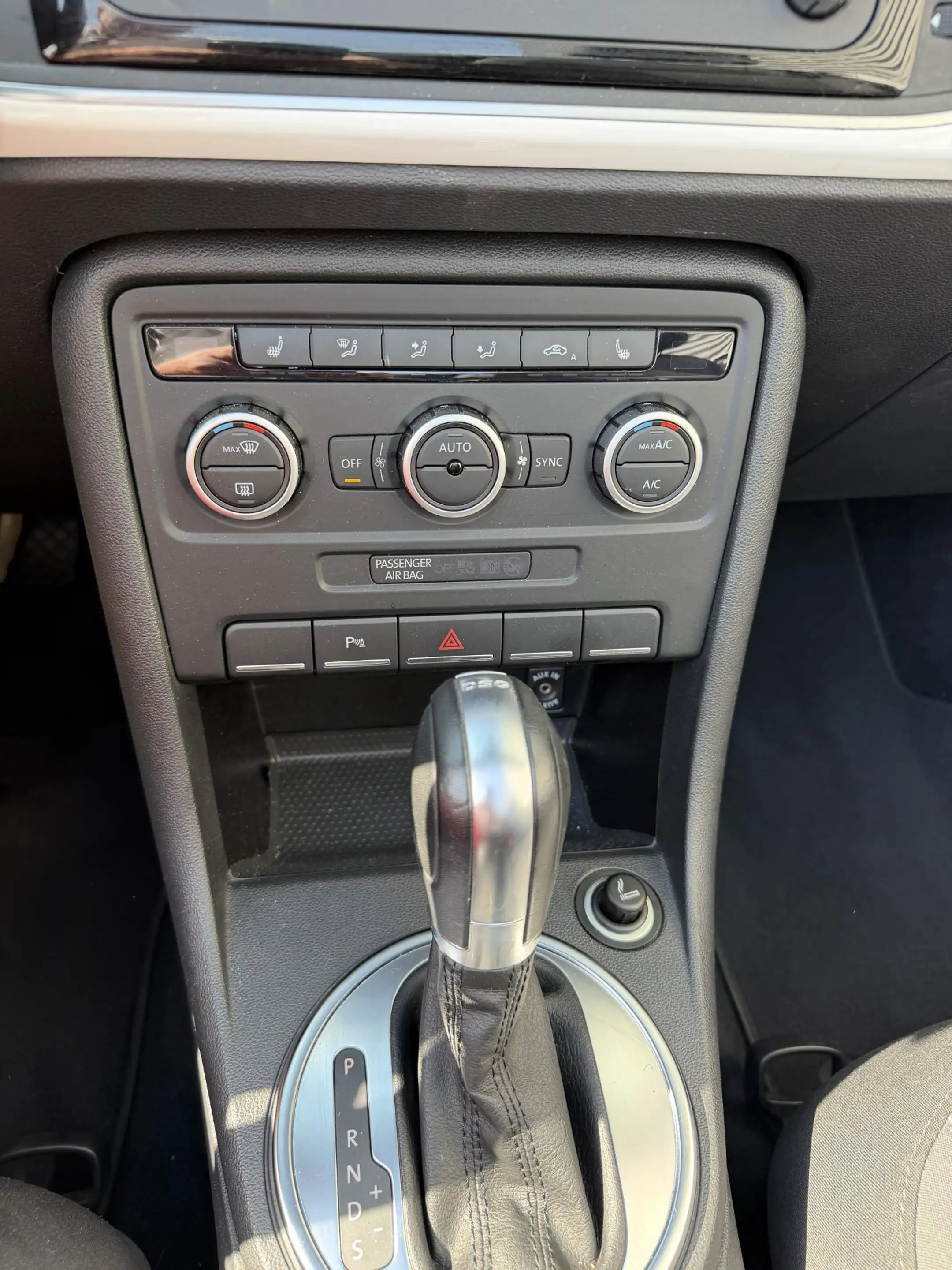 Volkswagen Beetle Cabriolet 1.4 TSI Automaat Xenon — photo 18
