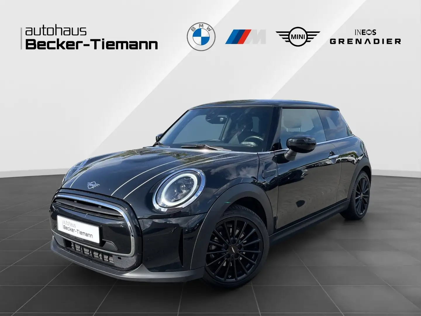 MINI Cooper *AUT.*Essential Trim*SITZ.HZG.*AMBIENTE LICHT*DA*L Schwarz - 1