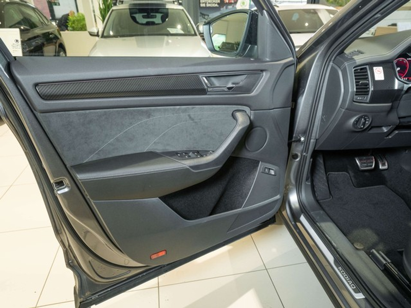 Skoda Kodiaq 2.0 TDI Sportline DSG MATRIX*AHK*ACC — photo 7