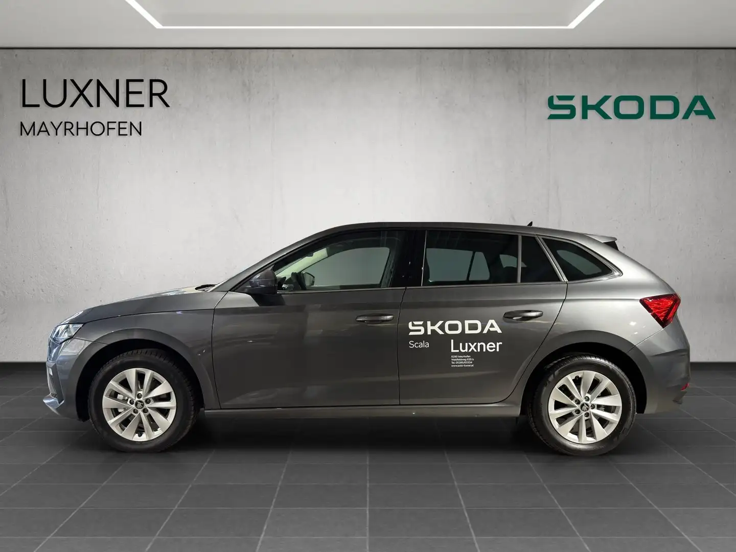 Skoda Scala Selection TSI Grau - 2