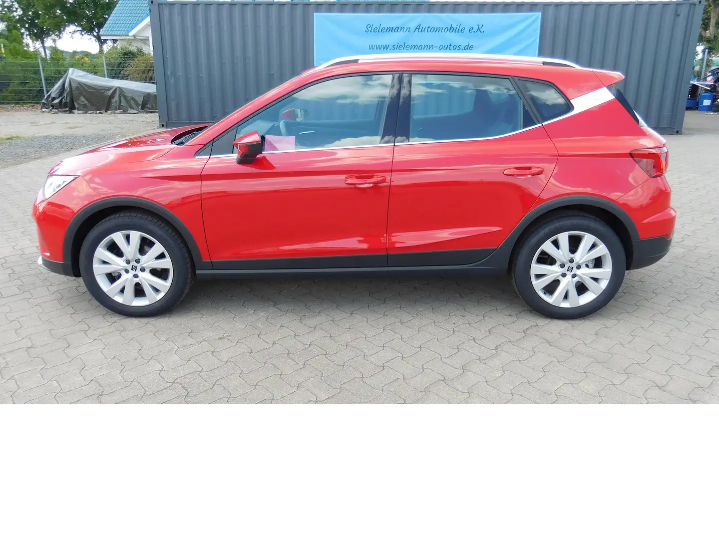 SEAT Arona 1.0 X-Perience TSI BMT DSG Navi Klima Rot - 1